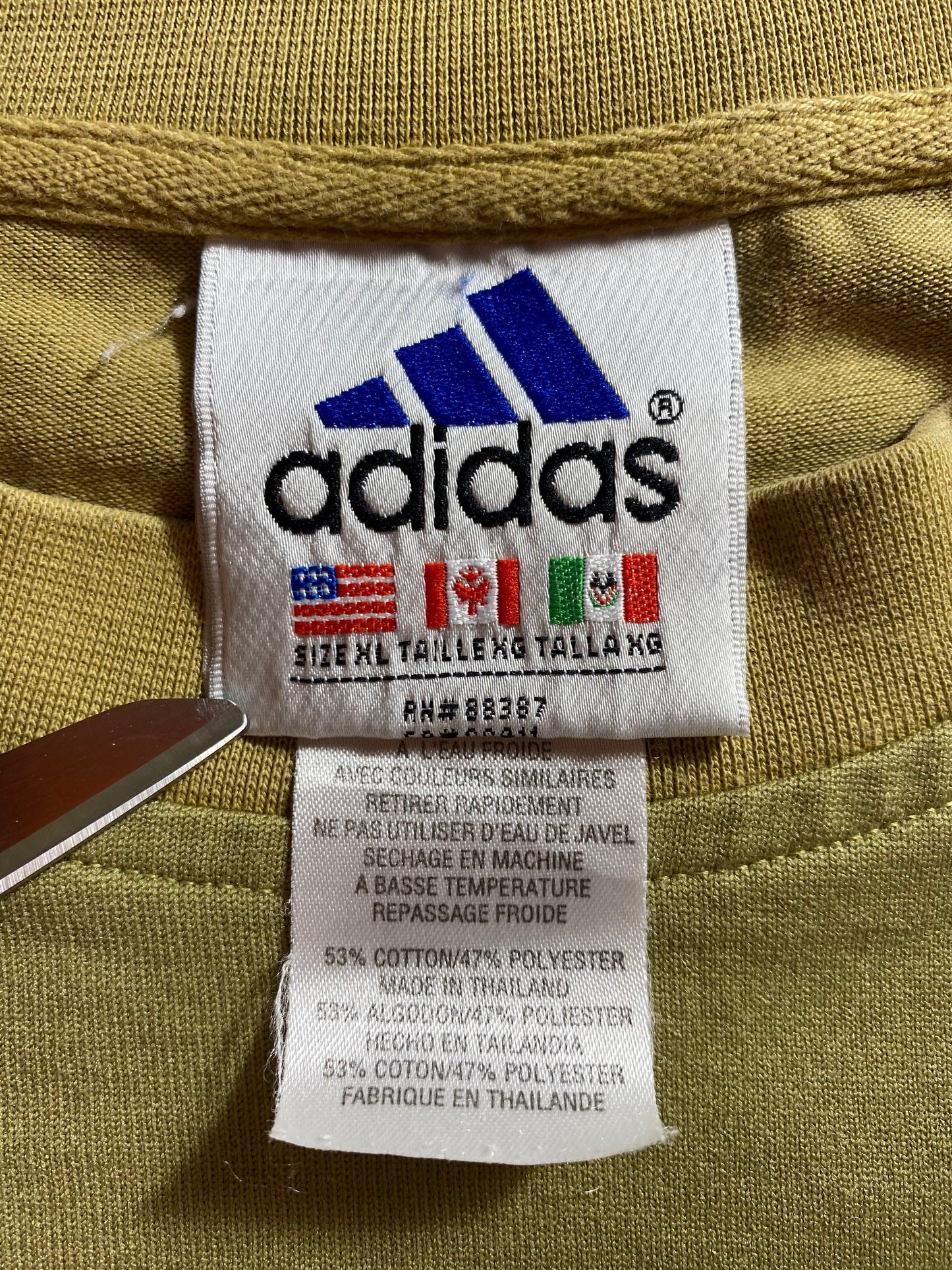 90’s ADIDAS Size XL Vintage Jersey Material Sweat-Shirt / E1272S