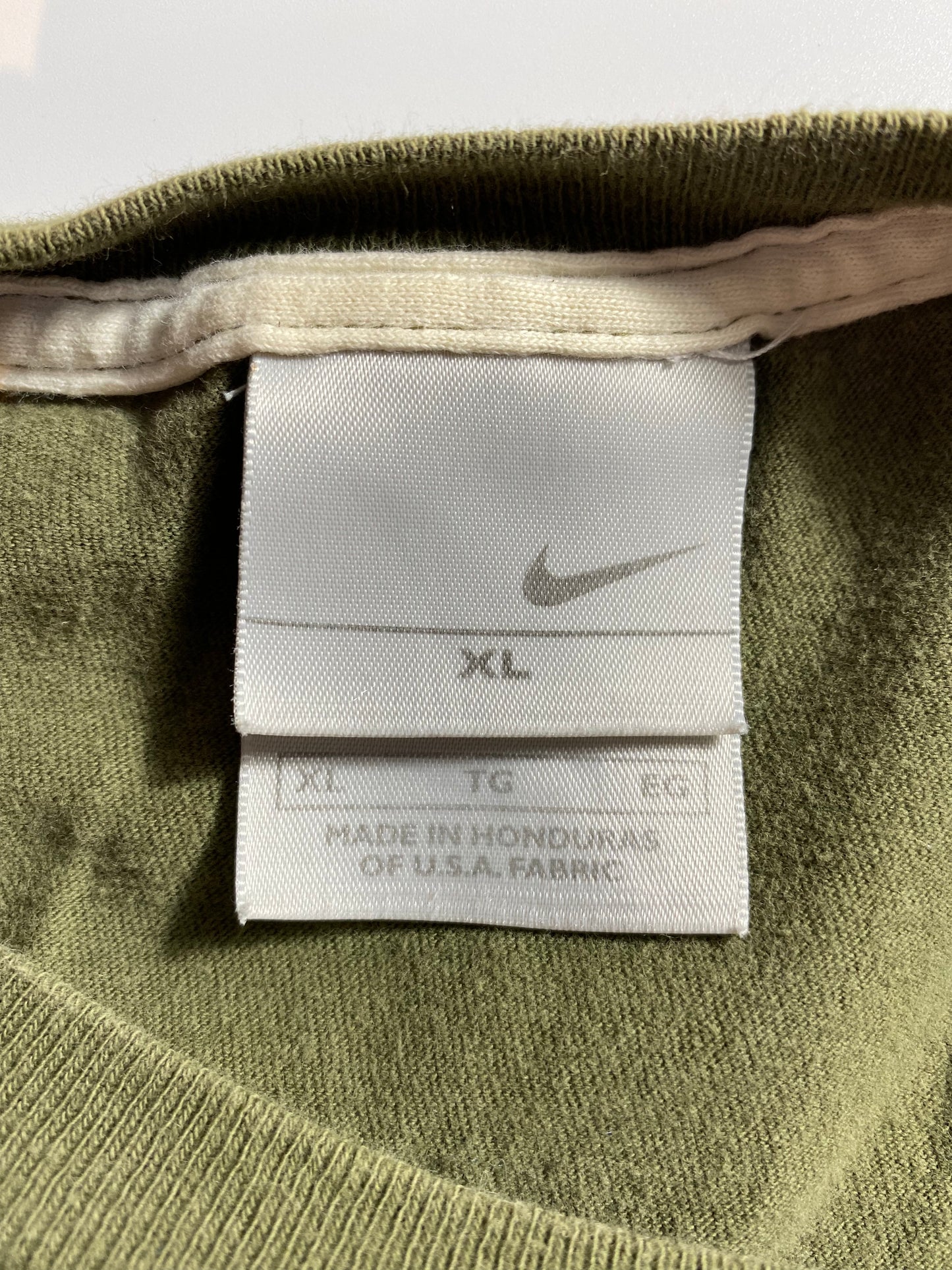 00’ NIKE Mini Swoosh Size XL Vintage T-shirt / k814