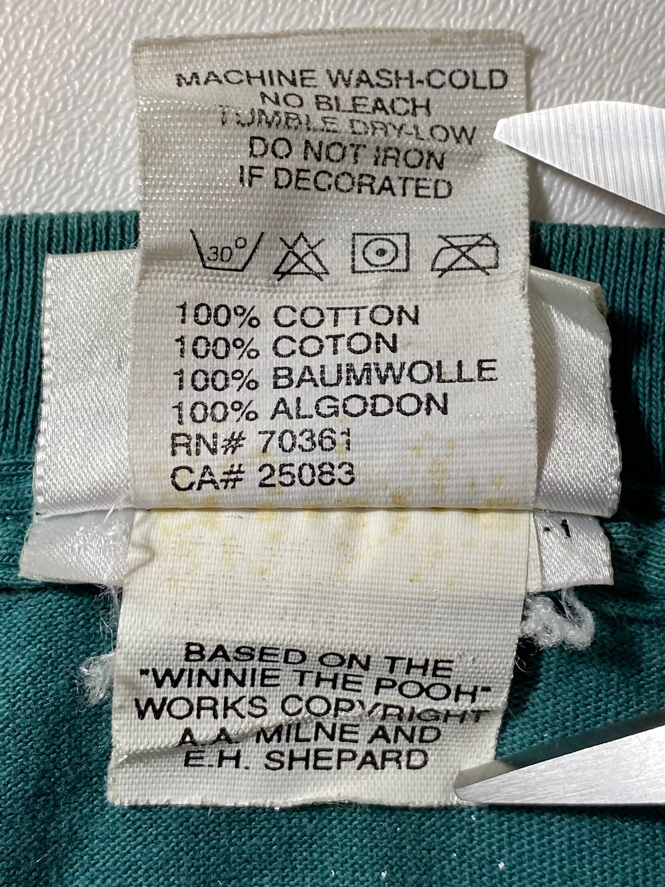 00’ Animal Kingdom DISNEY TIGGER Size XL Vintage T-Shirt / 8377