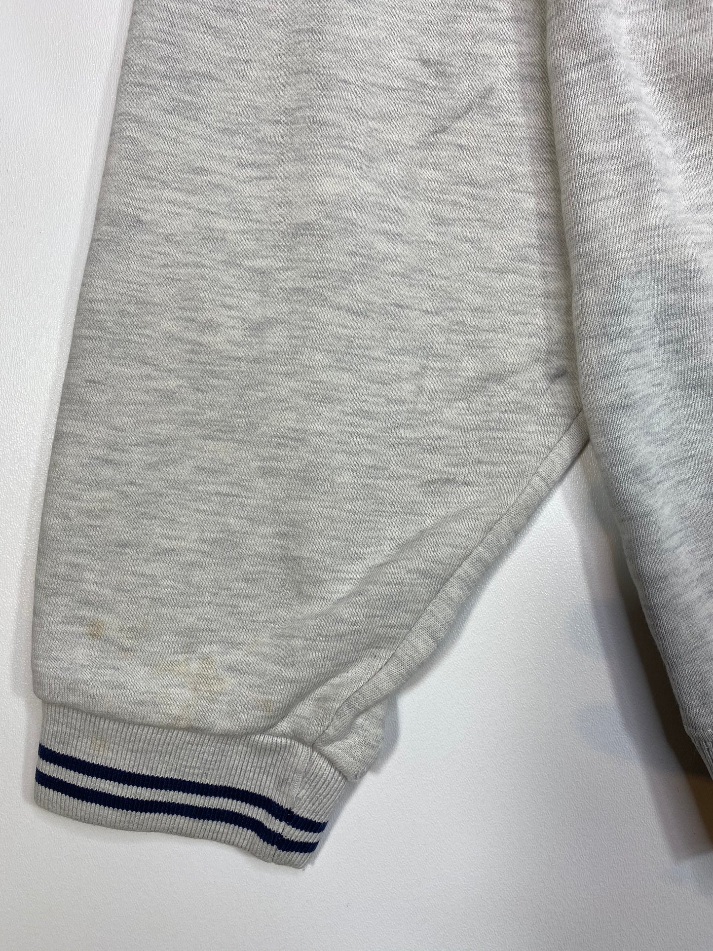 00’ Disney Mickey Size XXL Vintage Sweat-Shirt / 5346