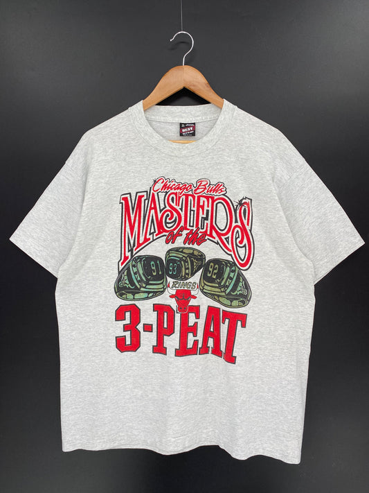 1991-1993 CHICAGO BULLS 3-PEAT Made in USA Size XL Vintage T-shirt / 9381