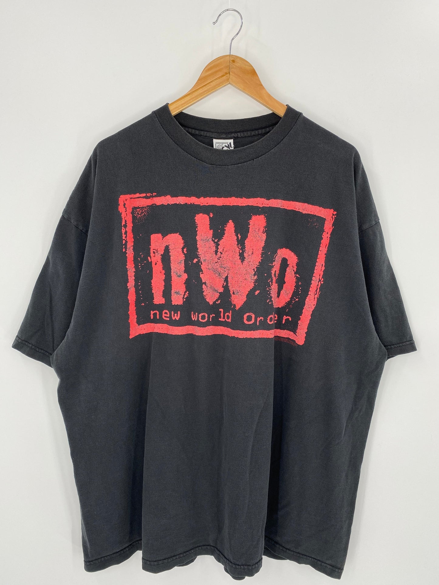 1998 NEW WORLD ORDER Size Approx. XXL Vintage WCW T-shirt / A9875