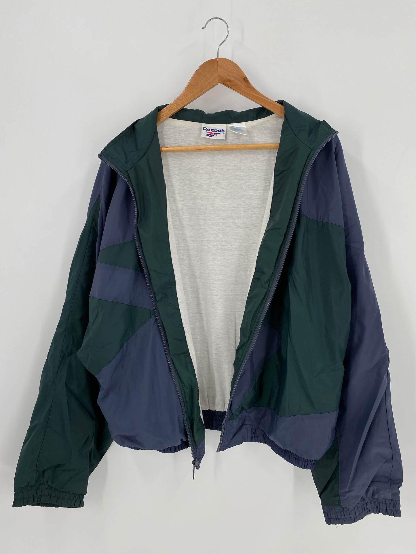 90’s Reebok Size L Vintage Nylon Jacket / A1114