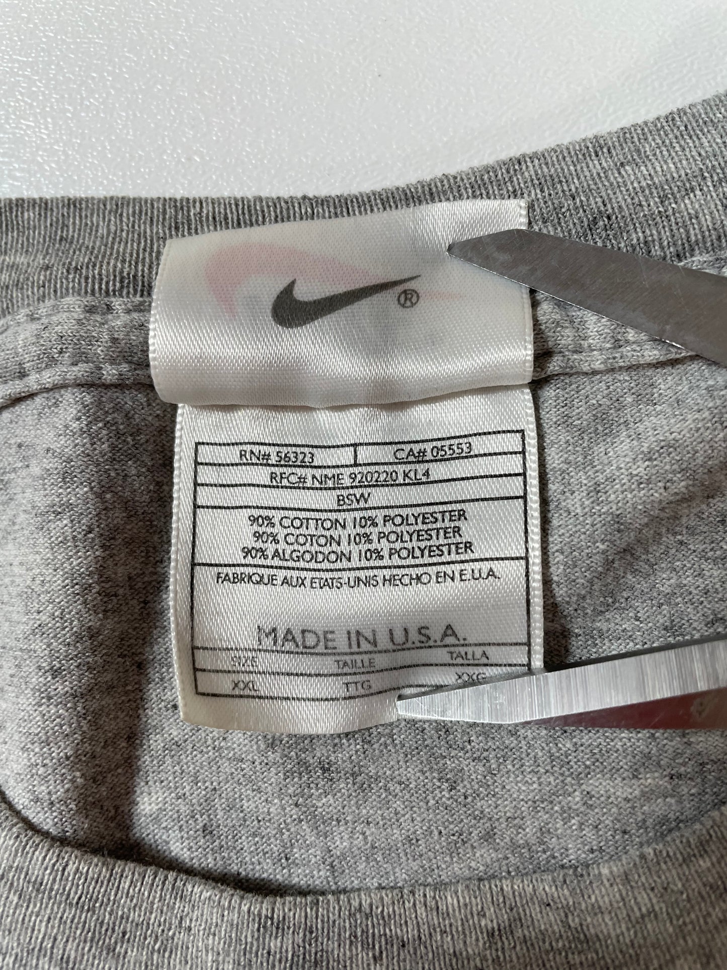 90’s NIKE x CHICAGO BULLS Made in USA Size XXL Vintage NBA T-shirt / 9834