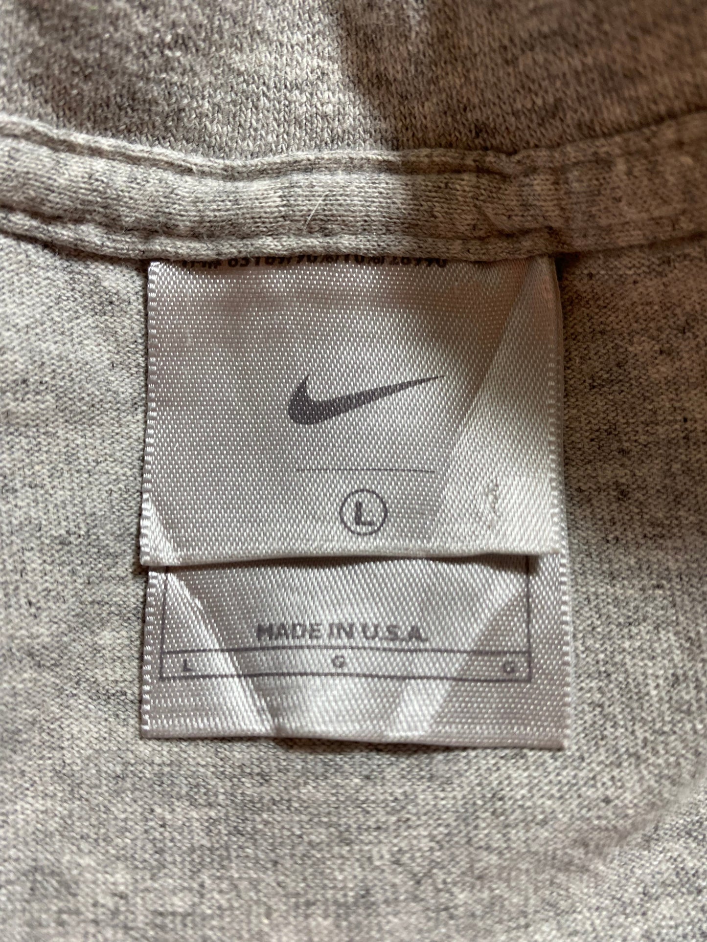 Vintage NIKE MINI SWOOSH Made in USA Size L T-Shirt / A3442