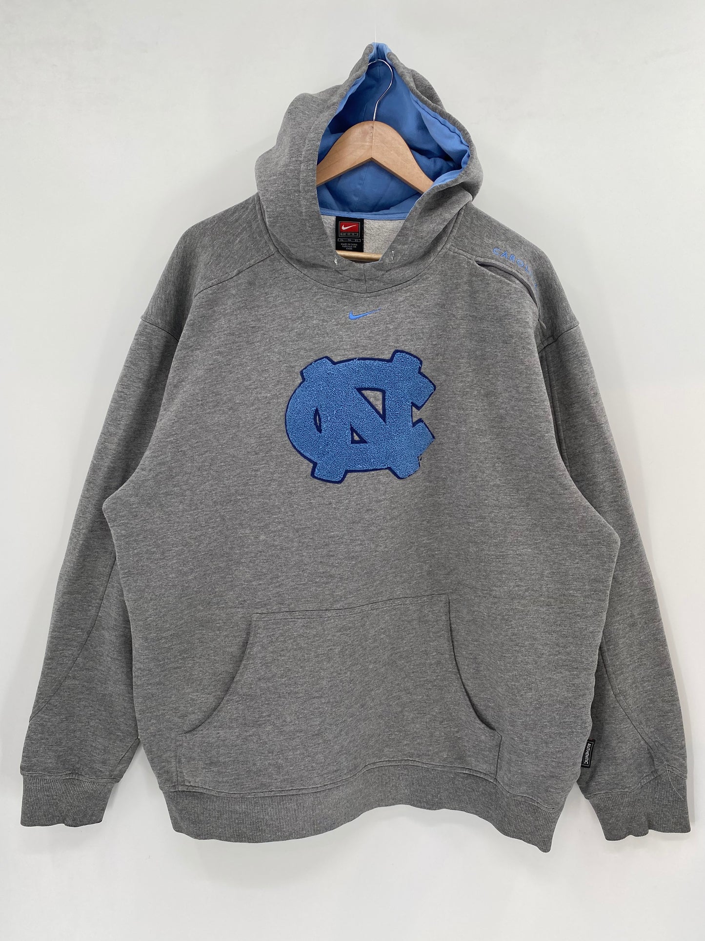 00' NIKE UNIVERSITY OF NORTH CAROLINA Size XL Vintage Hoodie Sweat-shirt / K2172