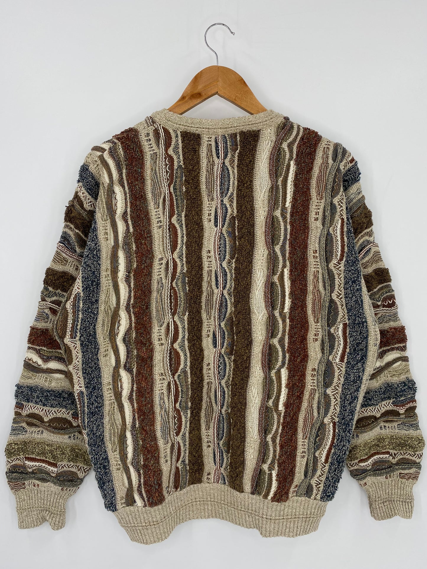 Vintage 3D Coogi-Style Size M Knit Sweater / 9821