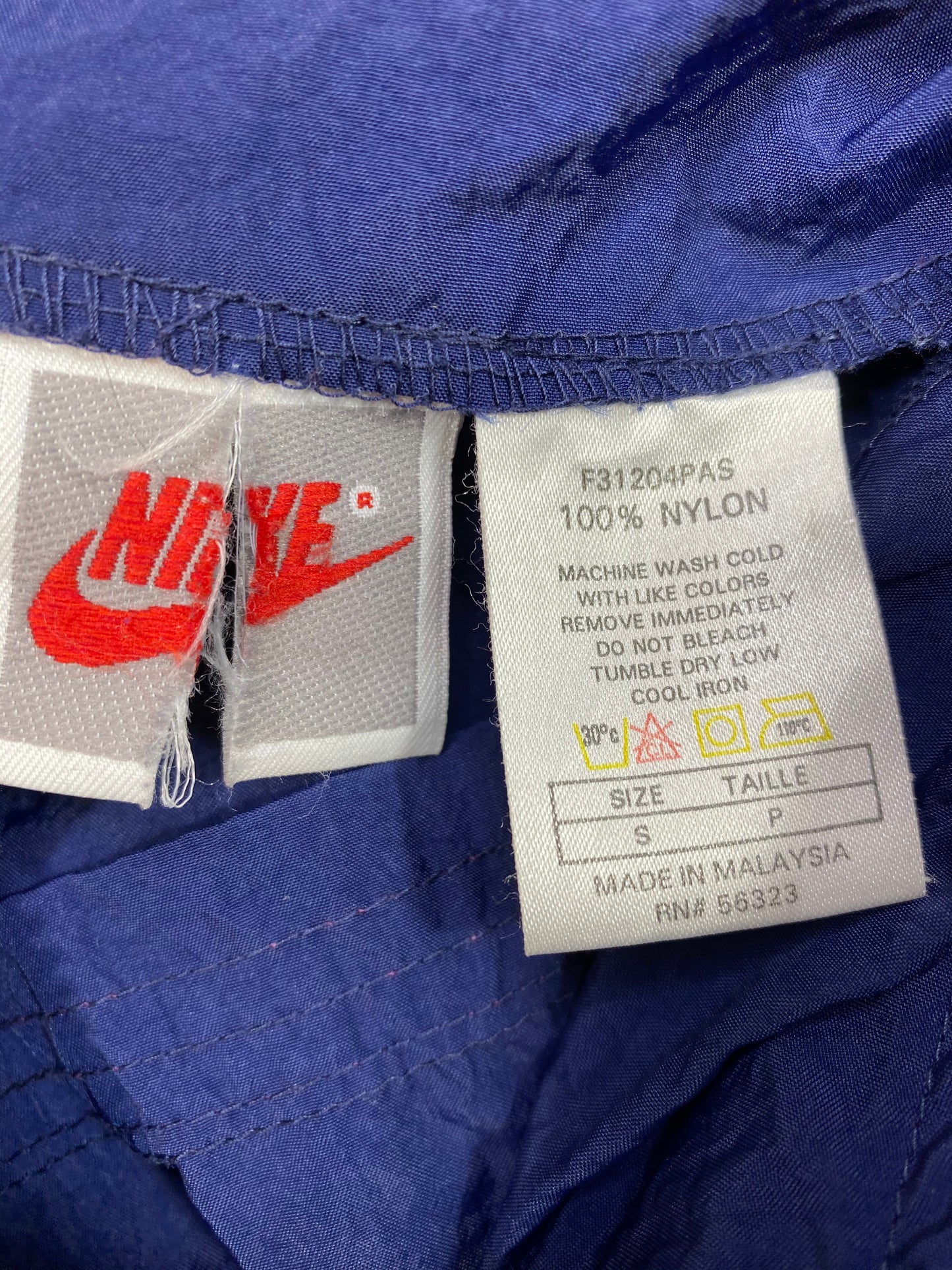 90’s NIKE Zipper Vintage Nylon Jacket / 4675