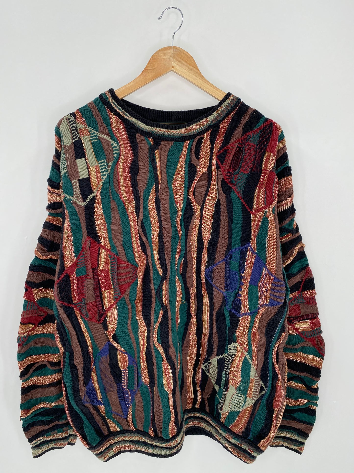 Vintage 3D Coogi-Style Size L Knit Sweater / 6319