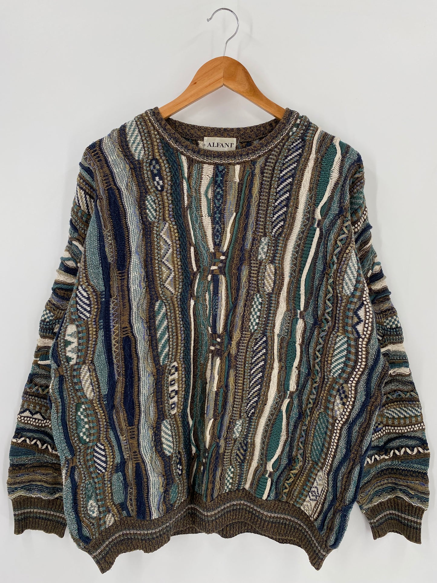 Vintage 3D COOGI- Style Size L Knit Sweater / K1288