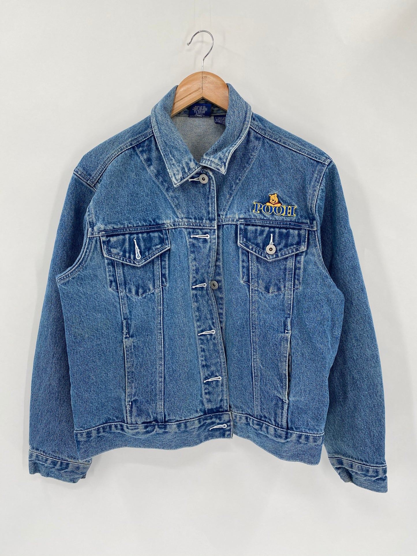 00’ Disney Pooh Size XL Vinatge Denim Jacket / 5386