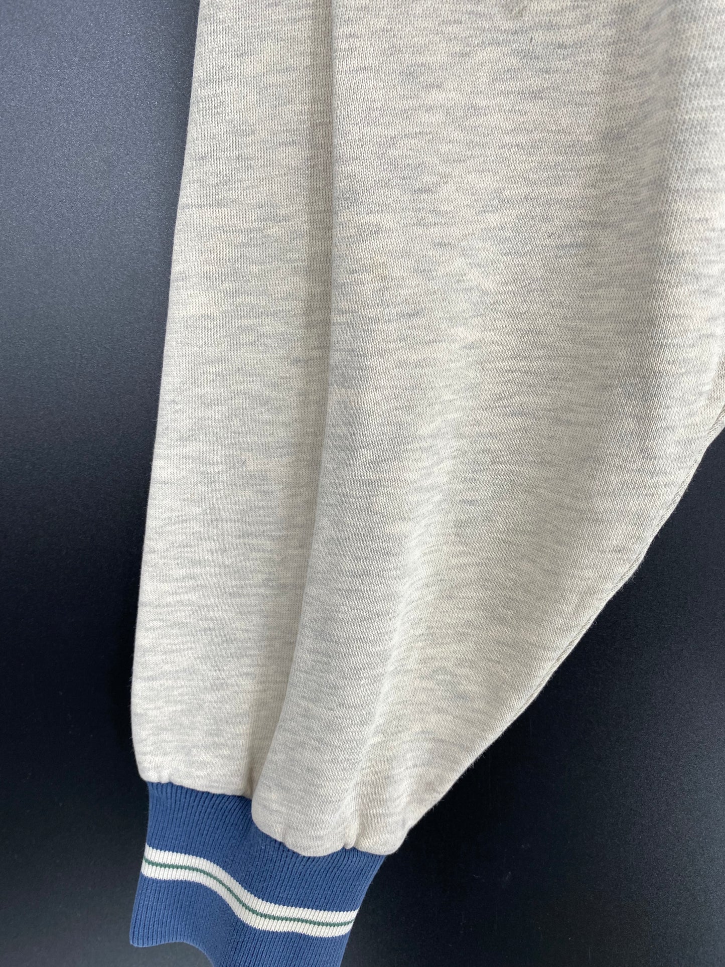 00' WALT DISNEY WORLD MICKEY Size M Vintage Sweat-shirt / K2260