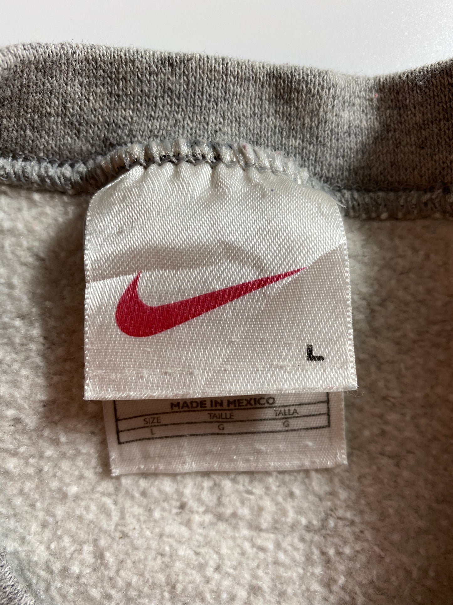 90’s NIKE Mini Swoosh Size L Vintage Sweat-shirt / 8765