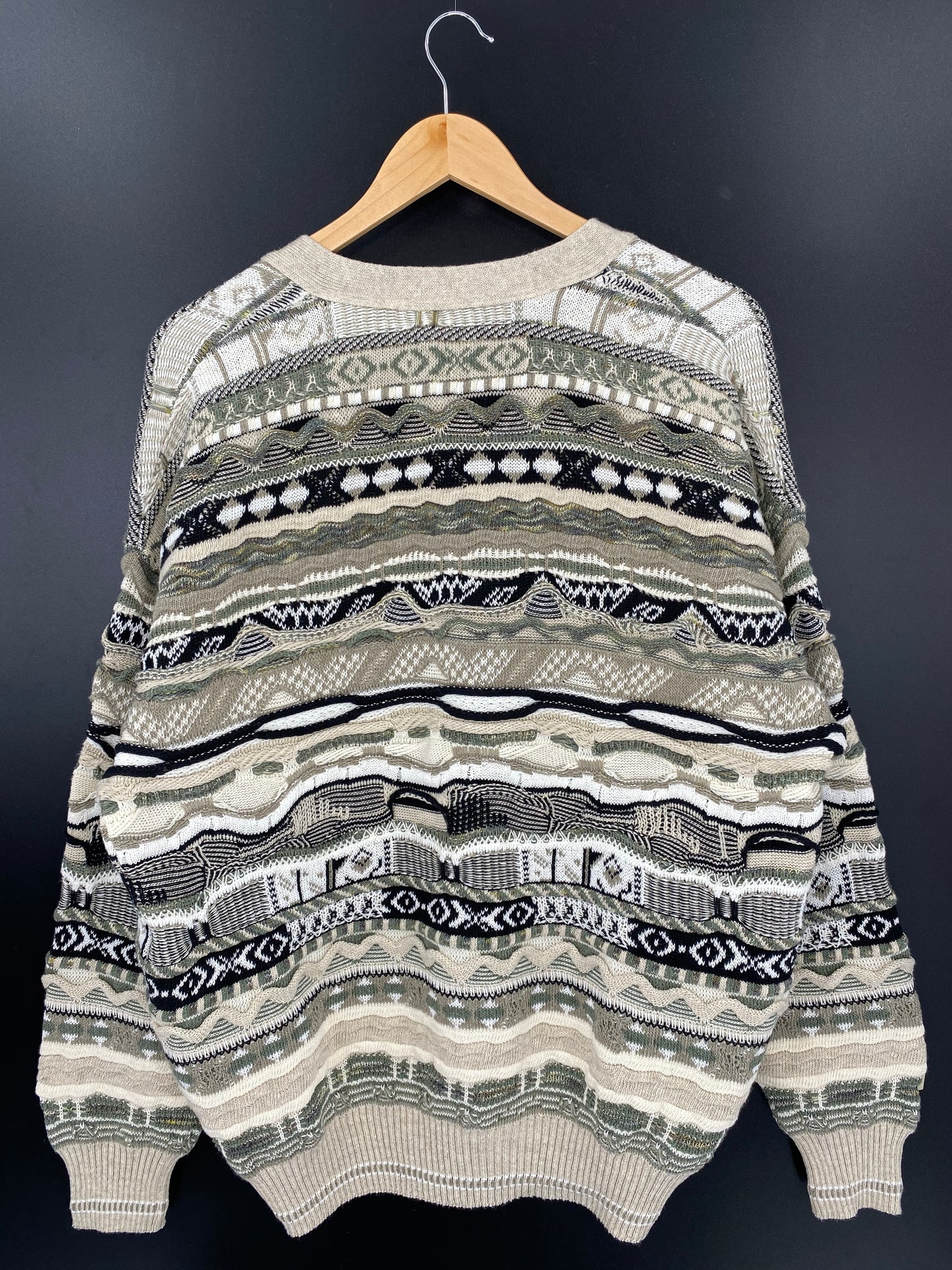 Vintage 3D COOGI- Style Size L Knit Sweater / K1690