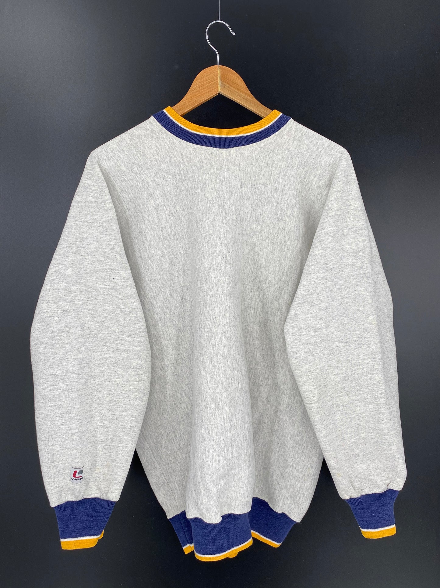 90’s UNIVERSITY OF NOTRE DAME Made in USA Size No Tag (Approx. XL) Vintage Sweat-shirt / 8990