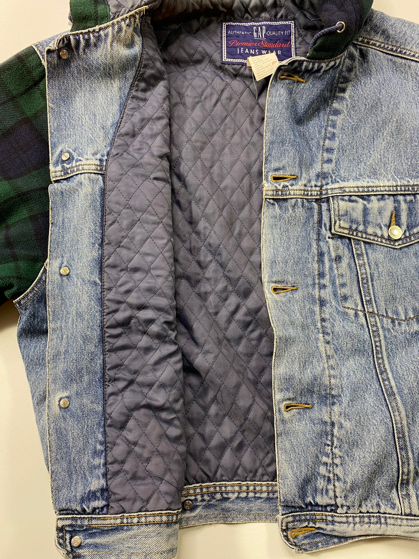 Vintage GAP Size M Vintage Hoodie Denim Jacket / 6410
