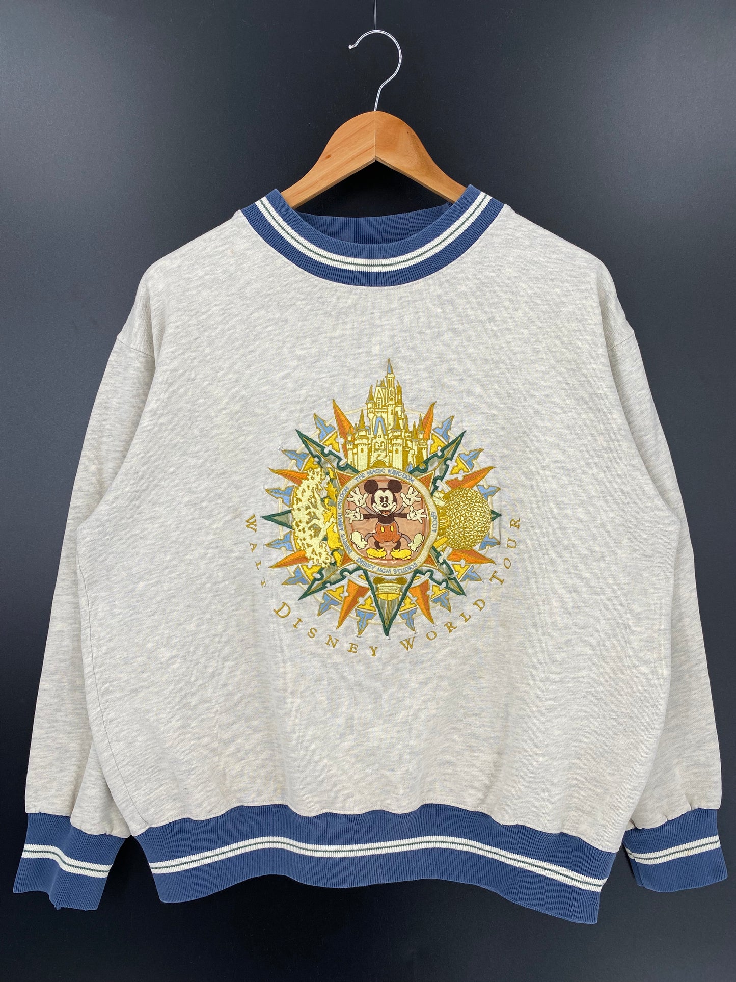 00' WALT DISNEY WORLD MICKEY Size M Vintage Sweat-shirt / K2260