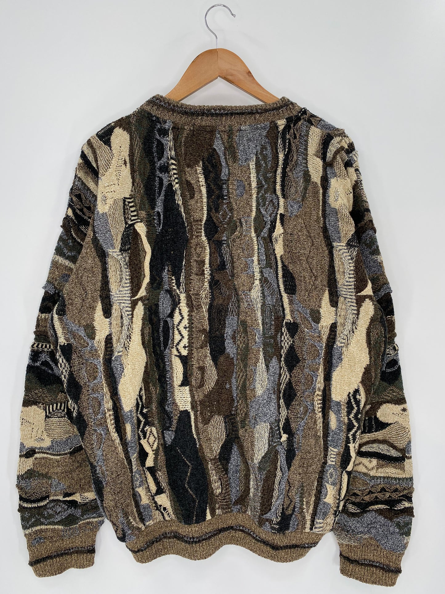 Vintage 3D Coogi-Style Made in USA Size XL Knit Sweater / 9640