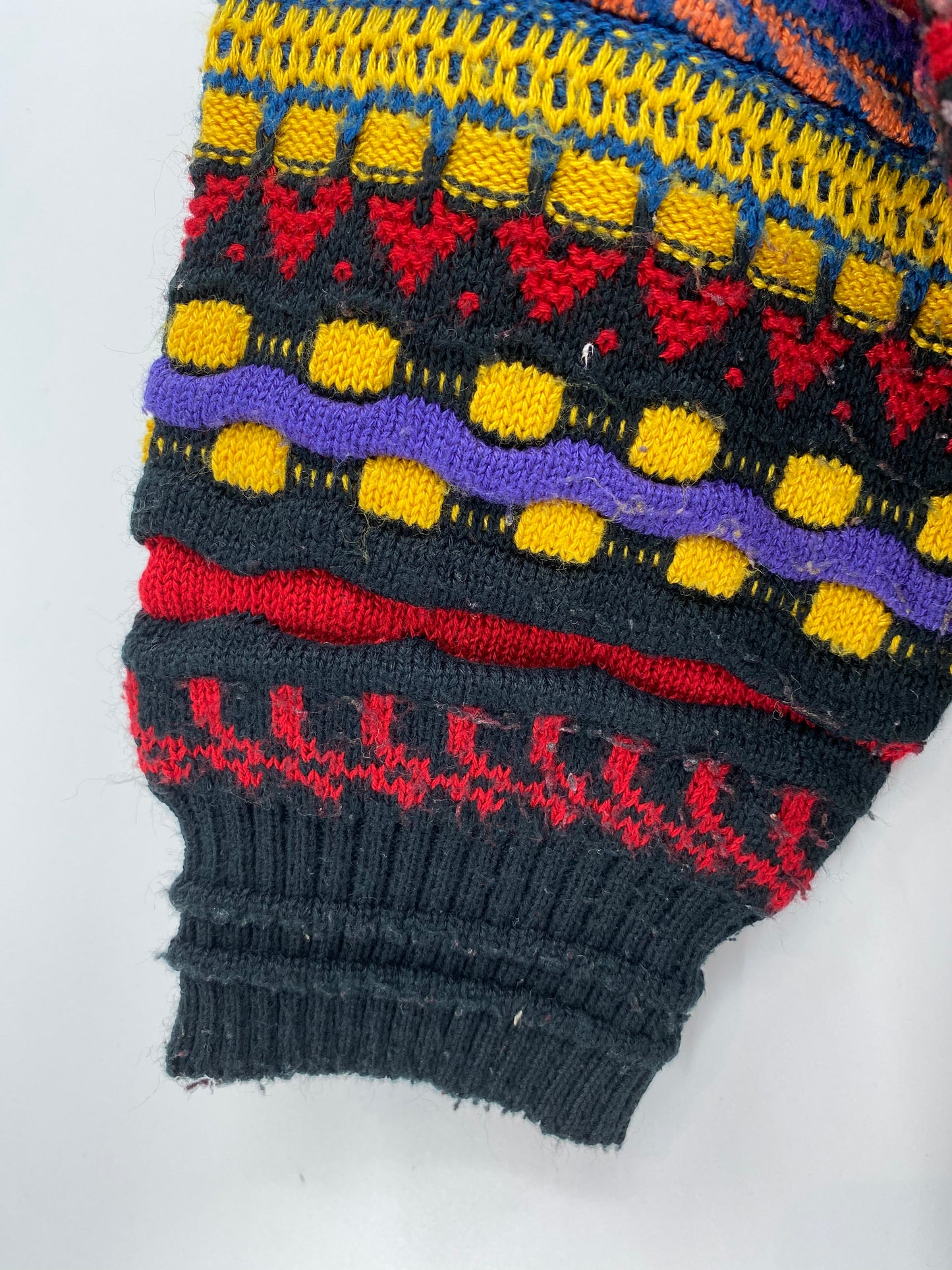 Vintage 3D COOGI- Style Size XL Knit Sweater / K2784