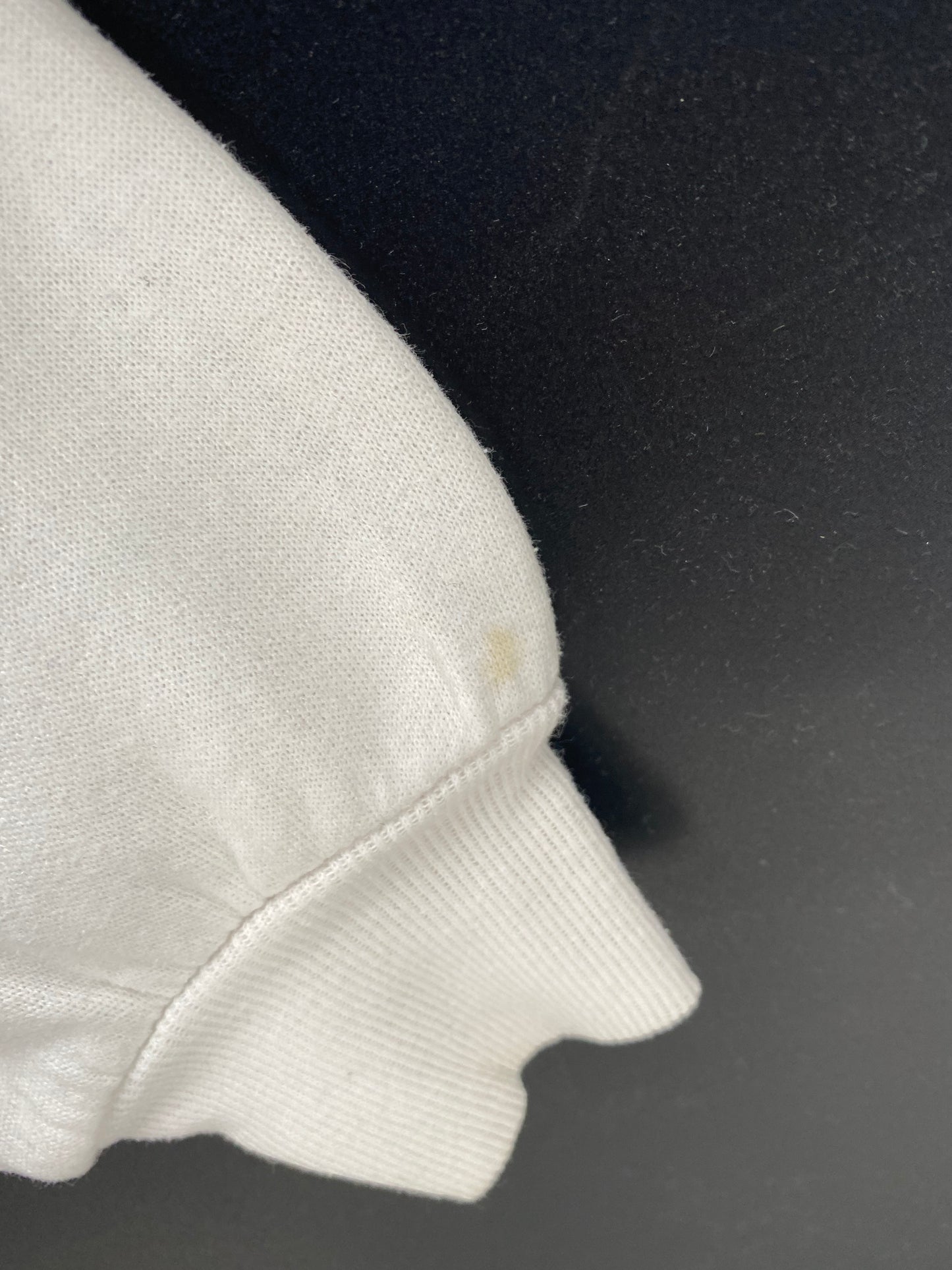 00’ DISNEY WINNIE THE POOH Made in USA Size L Vintage Sweat-Shirt / K2949