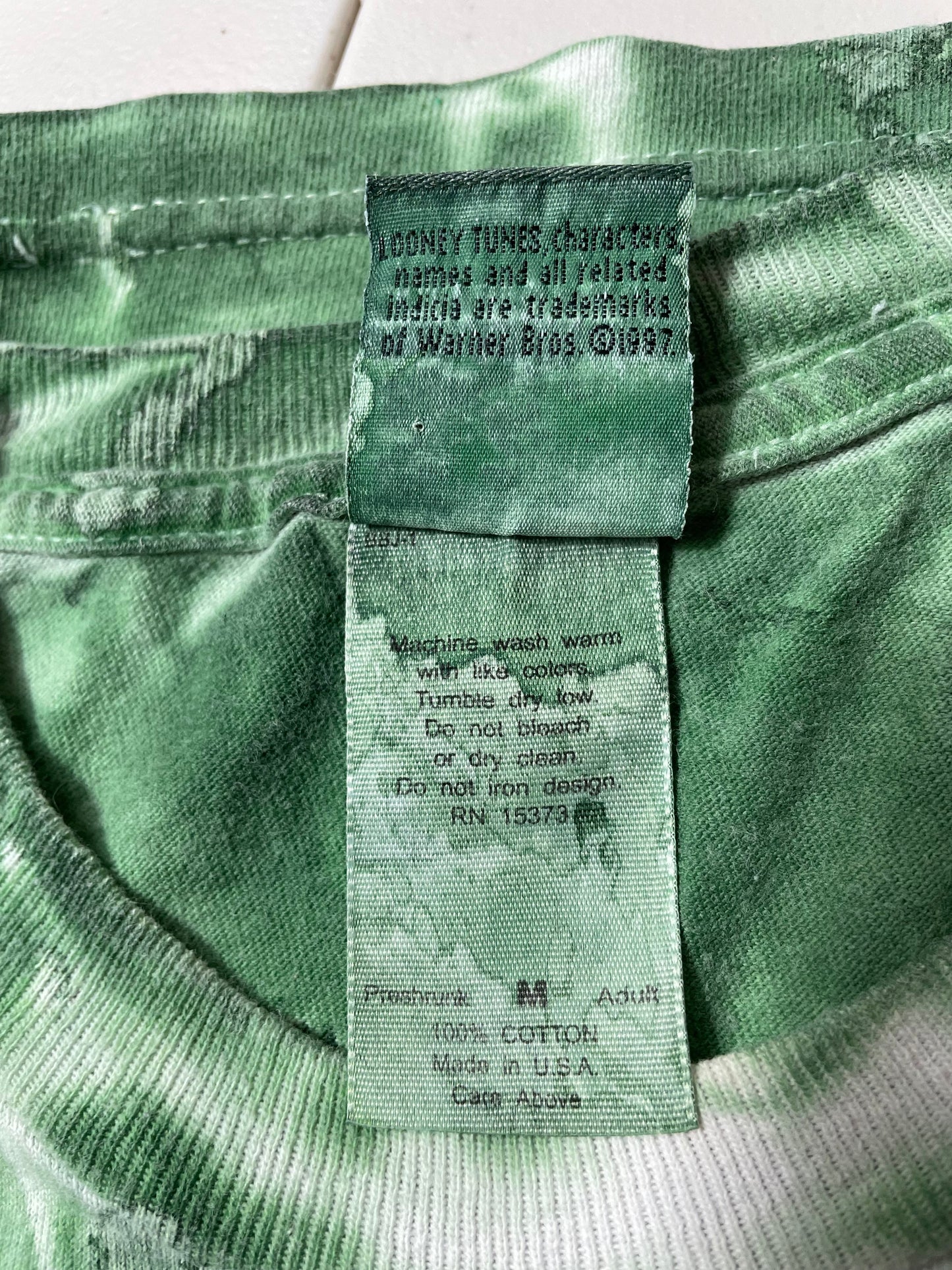 1997 LOONEY TUNES Made in USA Size M Vintage T-Shirt / A5923