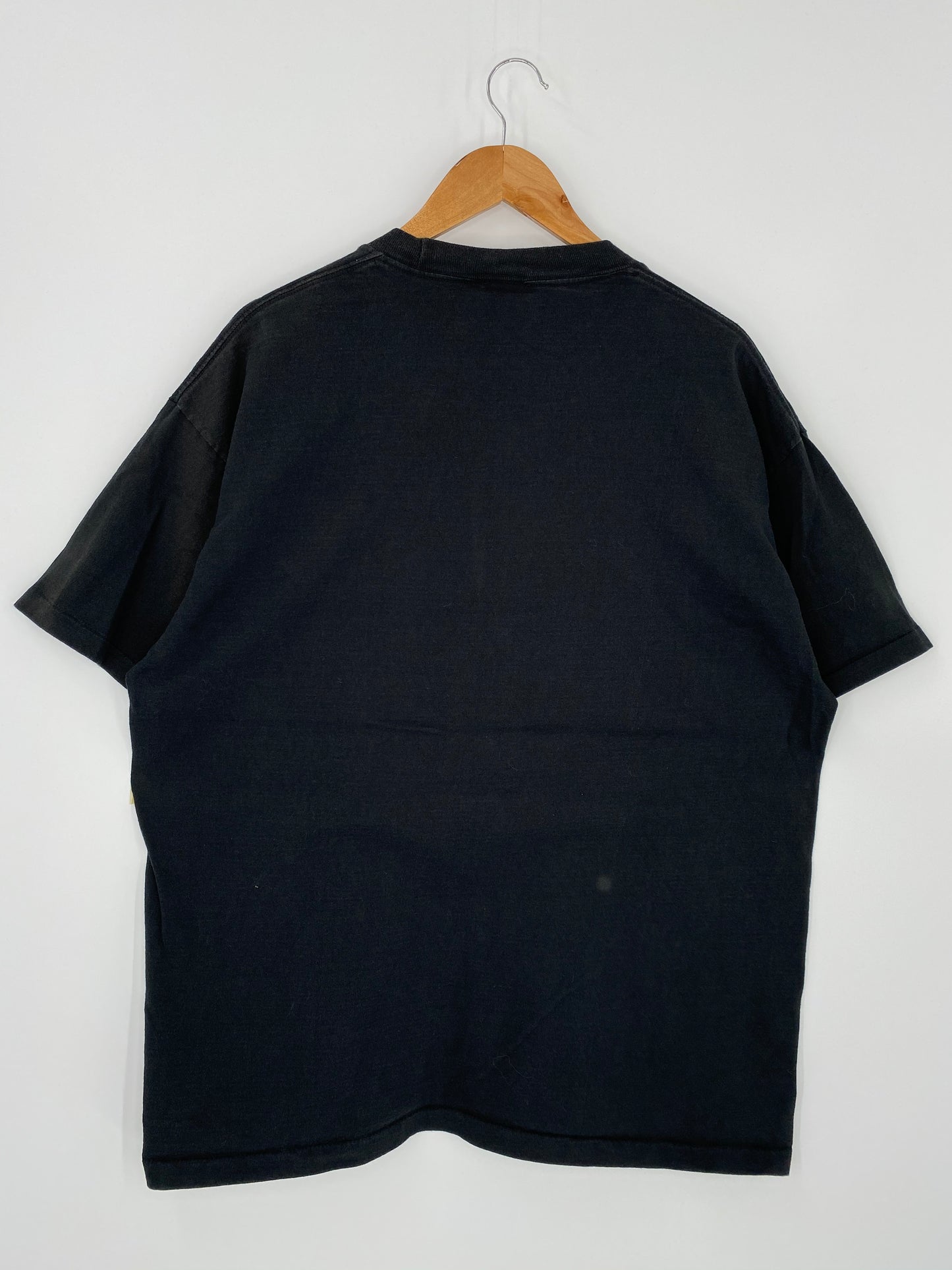 00’ DISNEY TICK-TOCK the CROCODILE Made in USA Size XXL Vintage T-Shirt / 8551