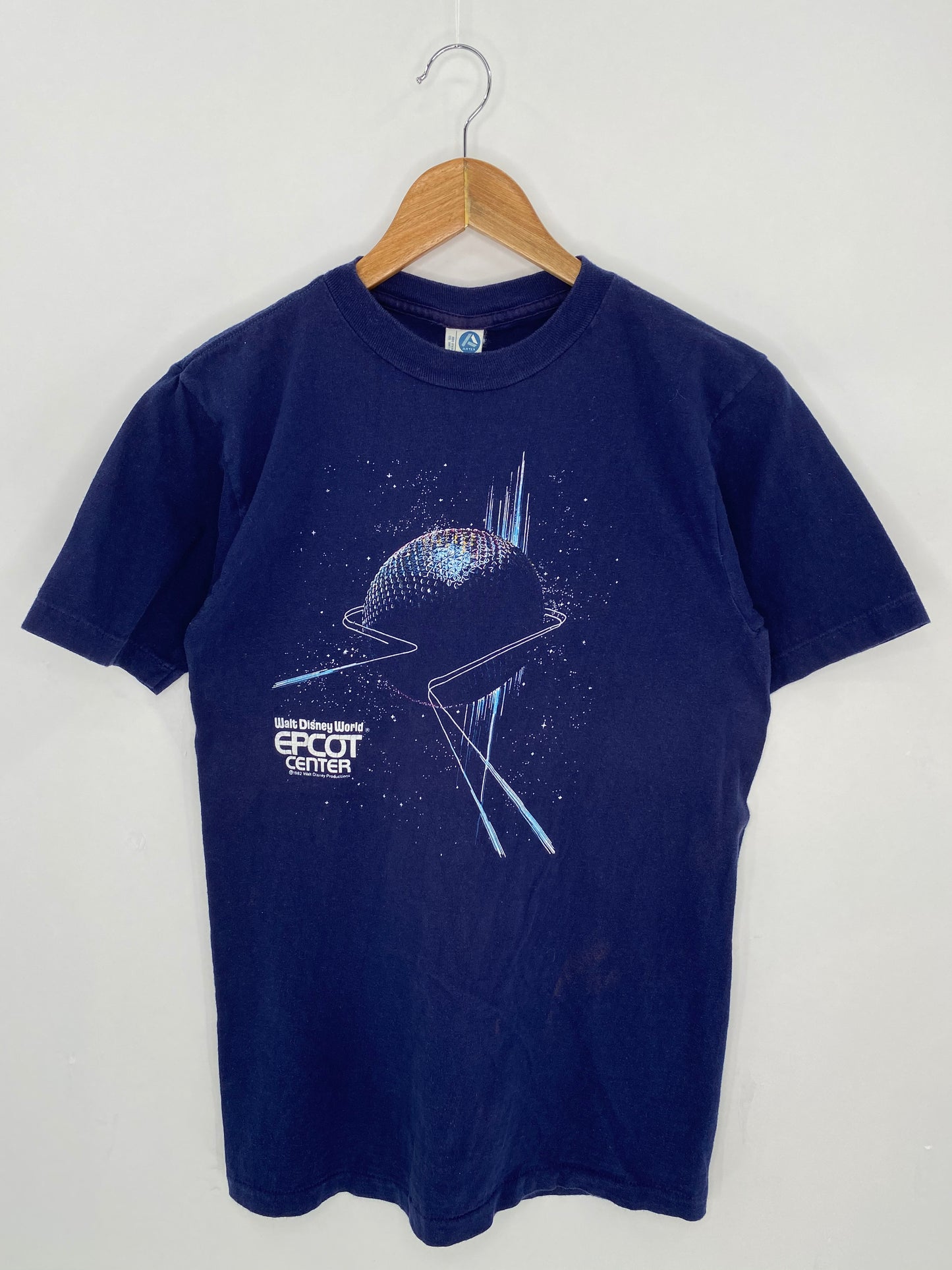 1982 EPCOT WALT DISNEY WORLD EPCOT CENTER Made in USA Size M Vintage T-Shirt / 6967