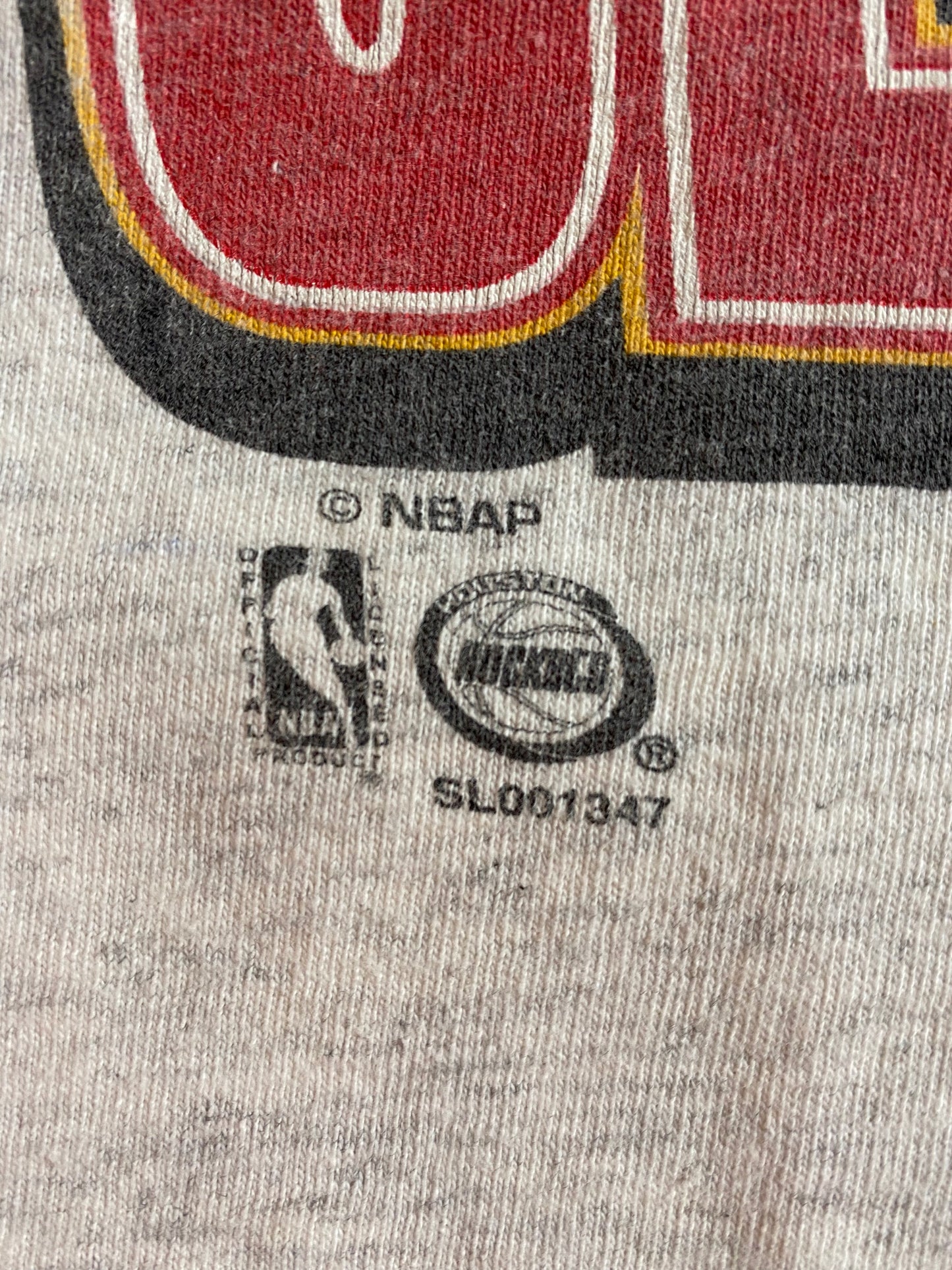 1994 Hakeem Olajuwon Houston Rockets Made in USA Size XL Vintage NBA T-Shirt / 9291