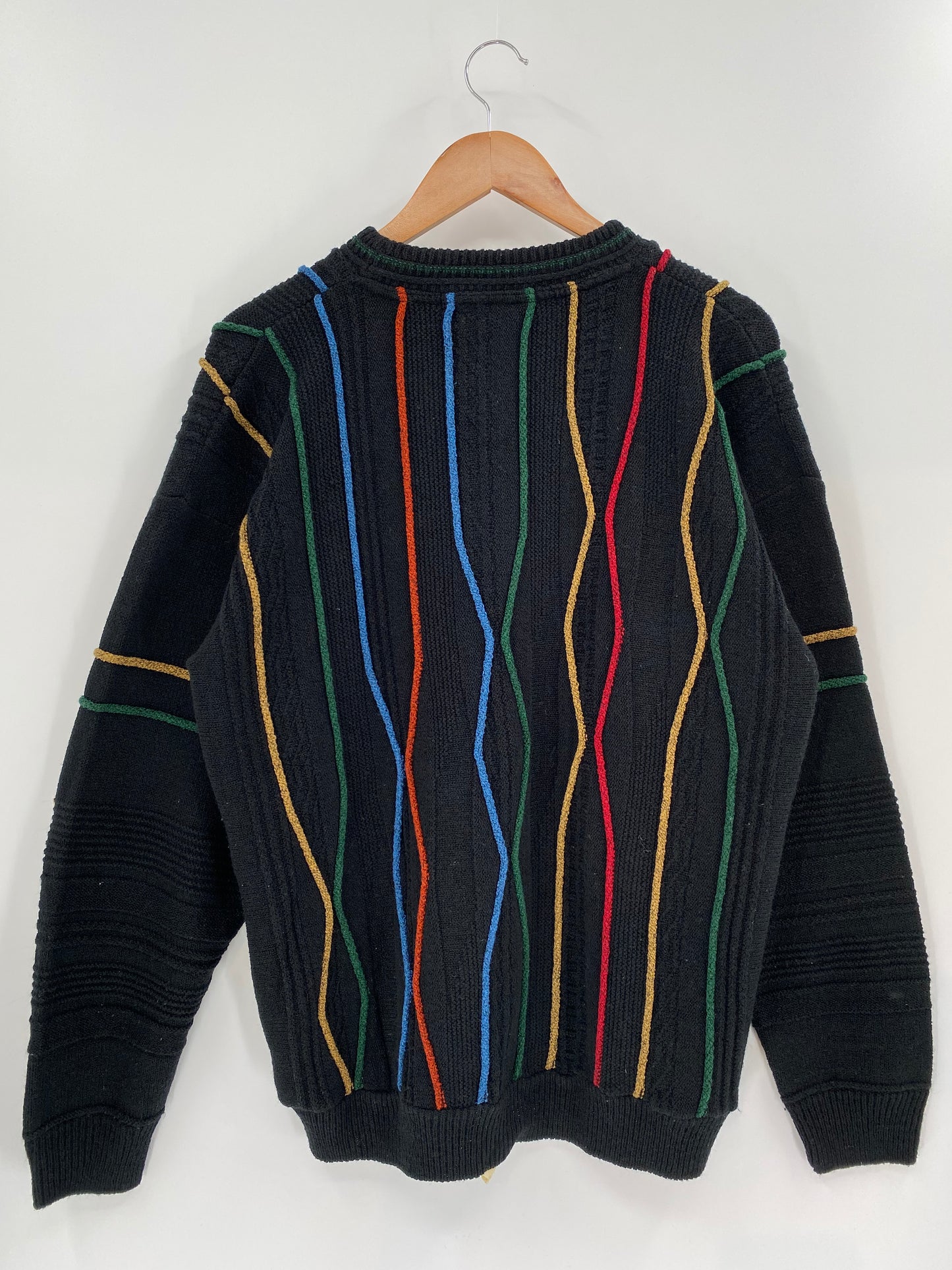 Vintage 3D Coogi-Style Size M Knit Sweater / 9635