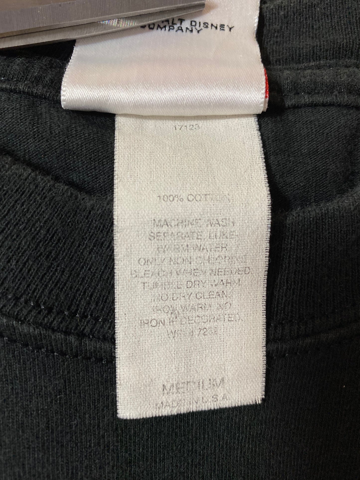 90’s DISNEY MICKEY MGM STUDIOS Made in USA Size M Vintage T-Shirt / 9797