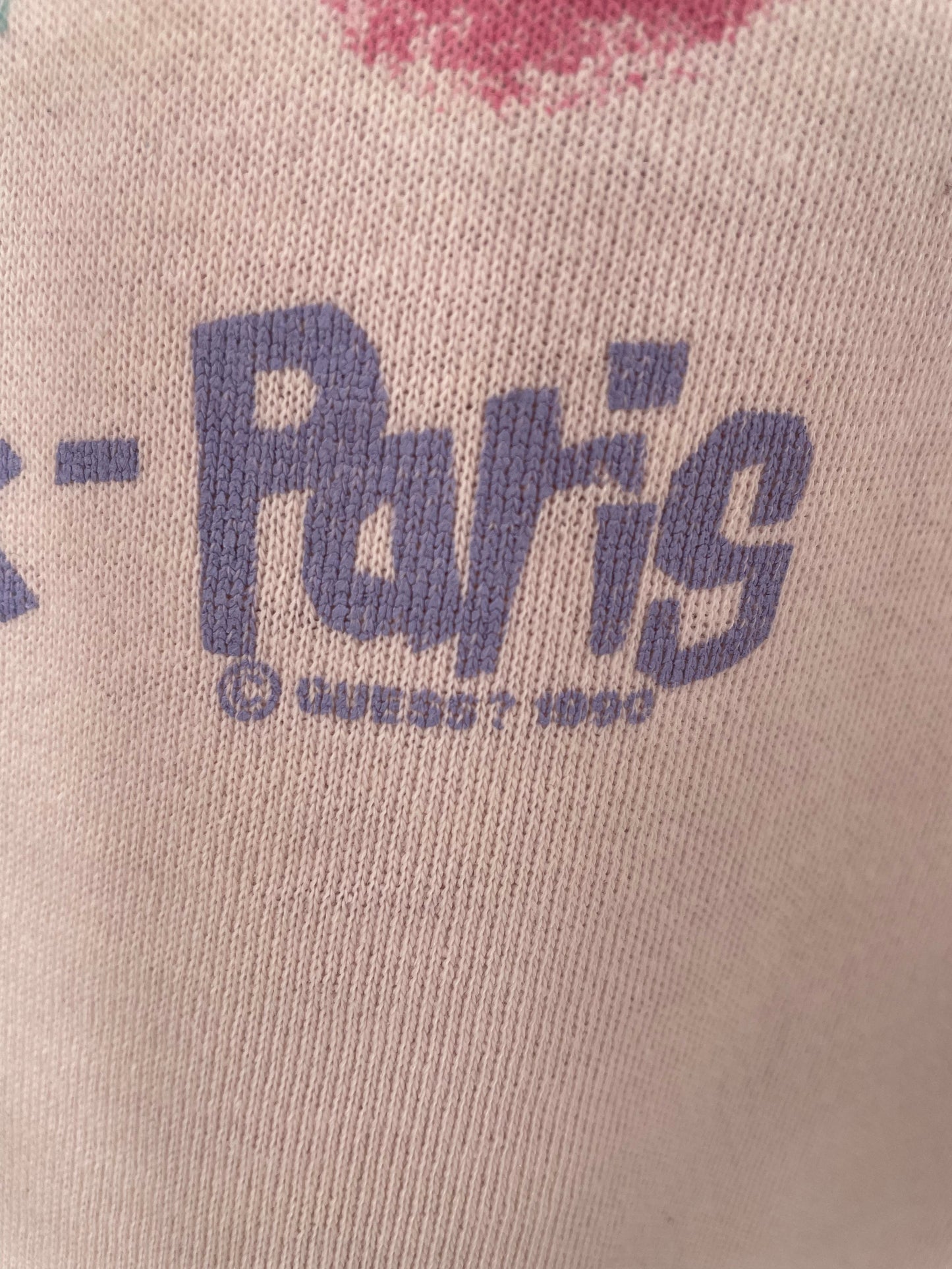 1990 GUESS NEW YORK IN -PARIS Made in USA Size Ladies One size (Approx.L) Sweat-shirt / A54