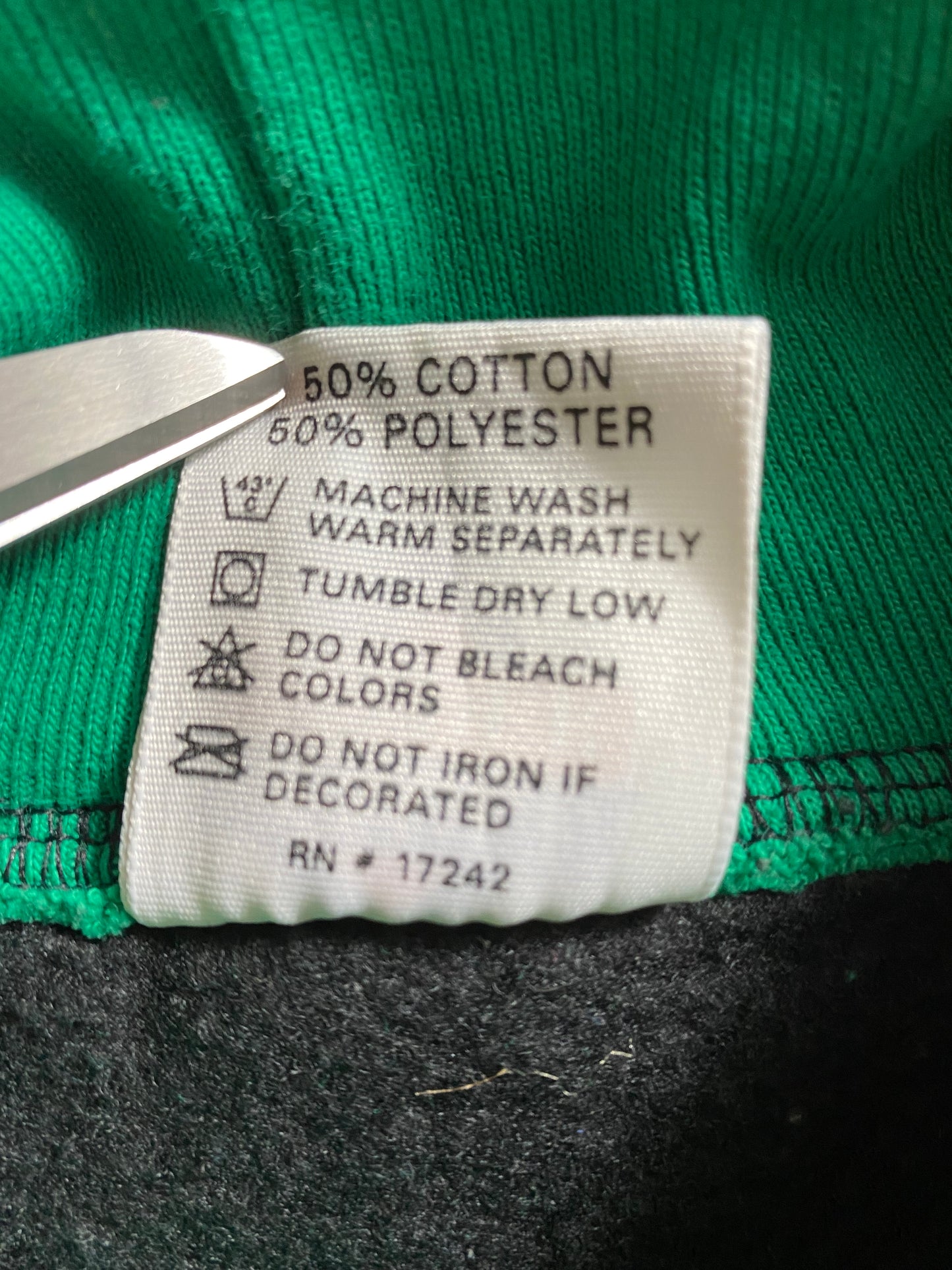 90’s BOSTON CELTICS Made in USA Size L NBA High-Neck Sweat shirt / K3135