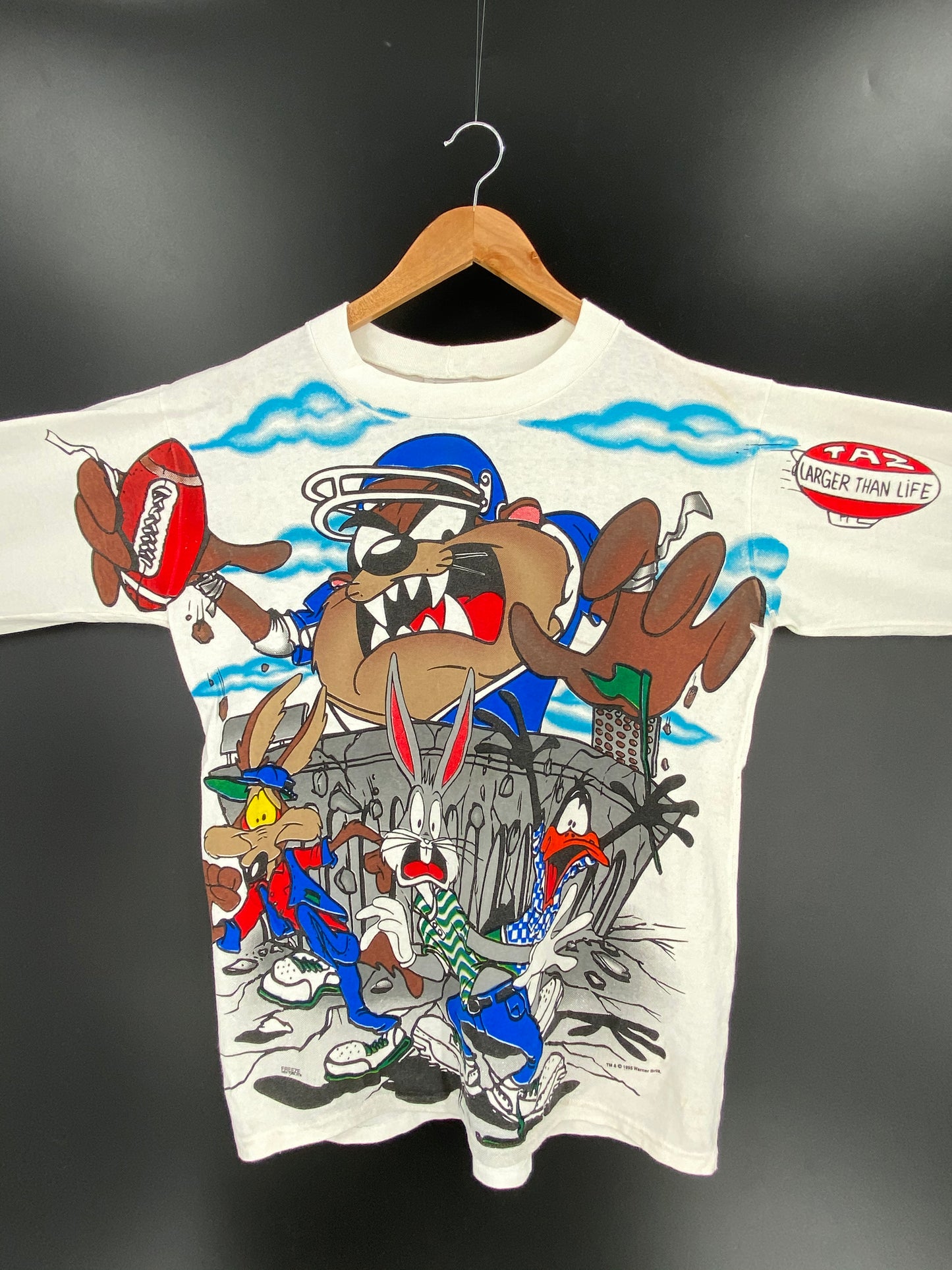 1995 LOONEY TUNES All Over Print Made in USA Size M Vintage Long-Sleeve T-Shirt / 9273