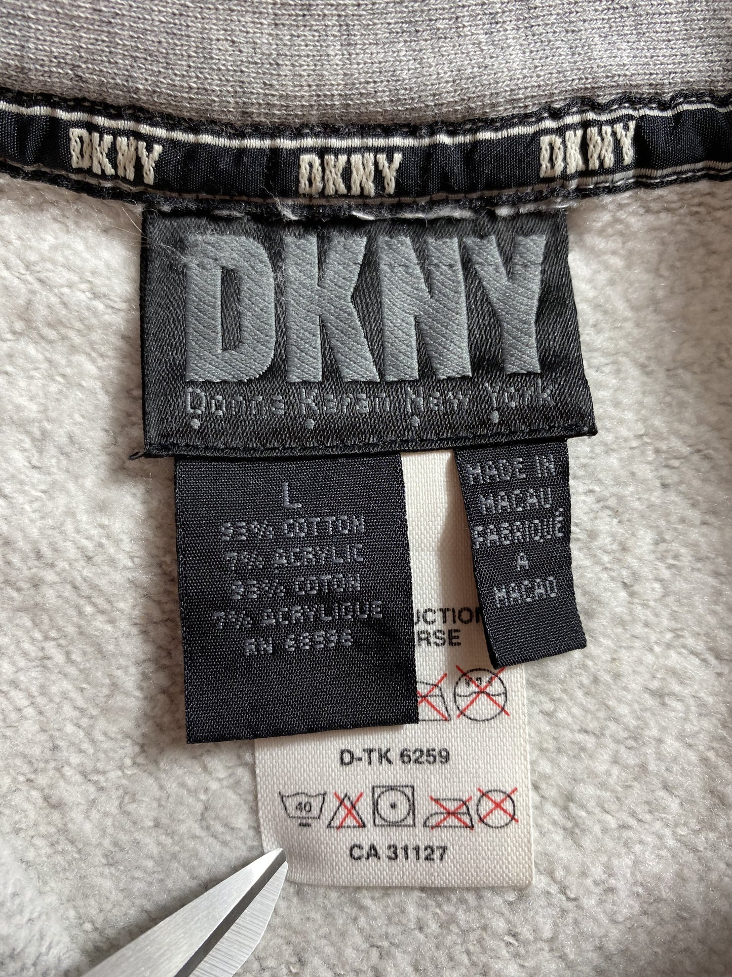 90’s DKNY Size L Vintage Sweat-shirt / A6901