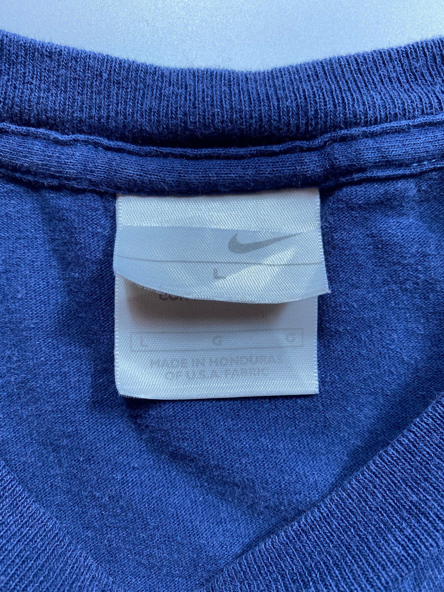 00’ NIKE Center Logo Size L Vintage T-shirt / 7268