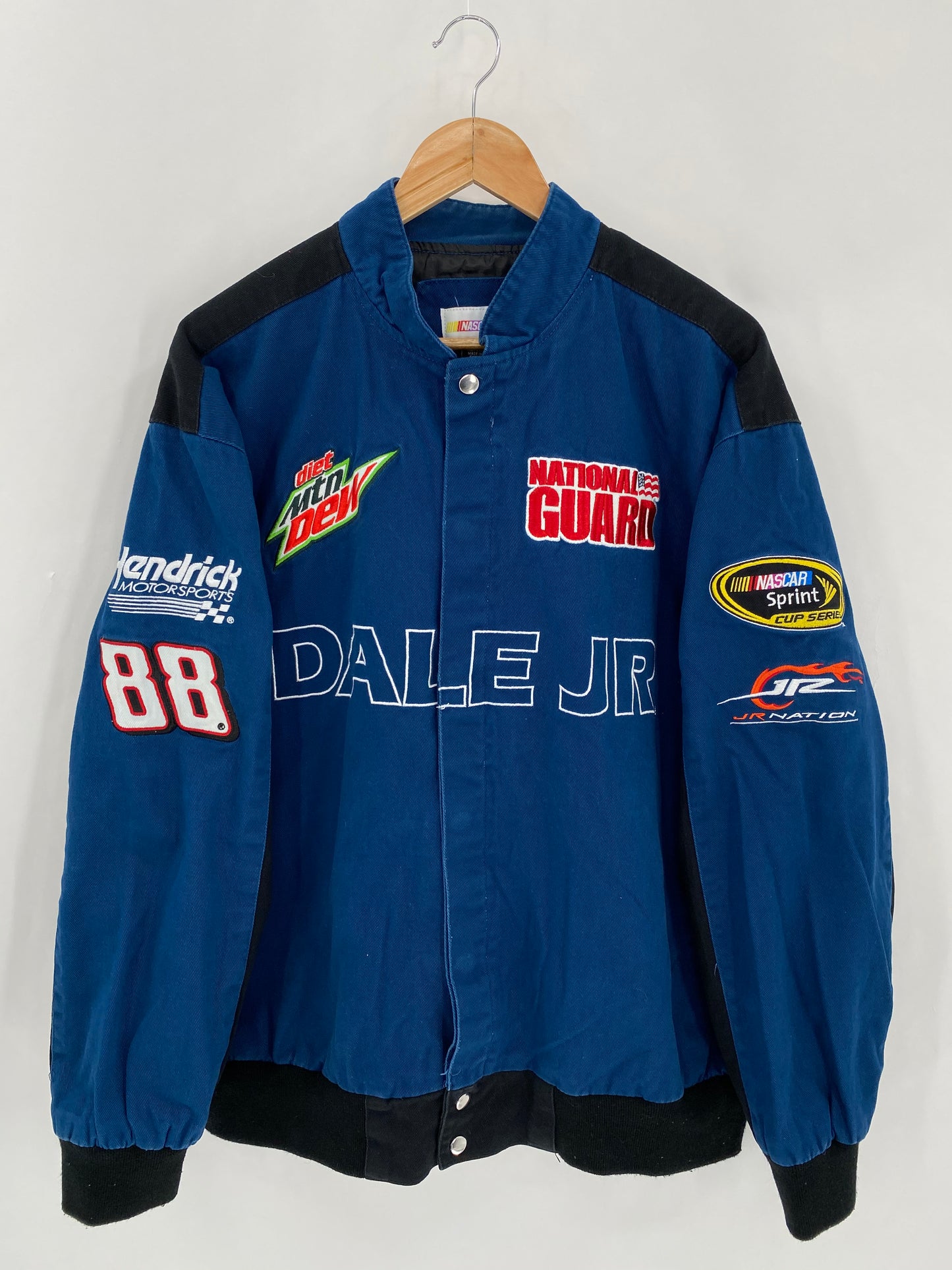 Vintage NASCAR DALE JR Size XL Racing Jacket / 6411