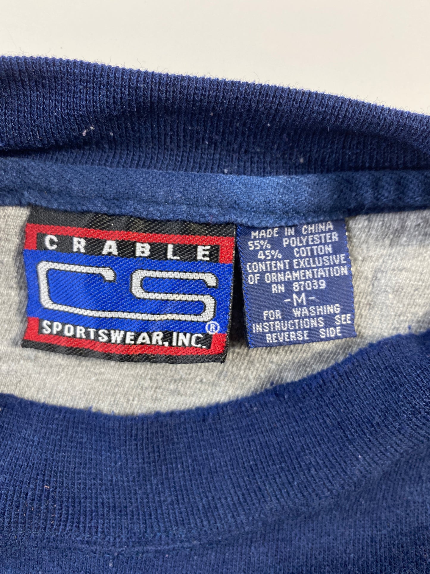 90’s CONNECTICUT HUSKIES Size M College Sweat-shirt / E566