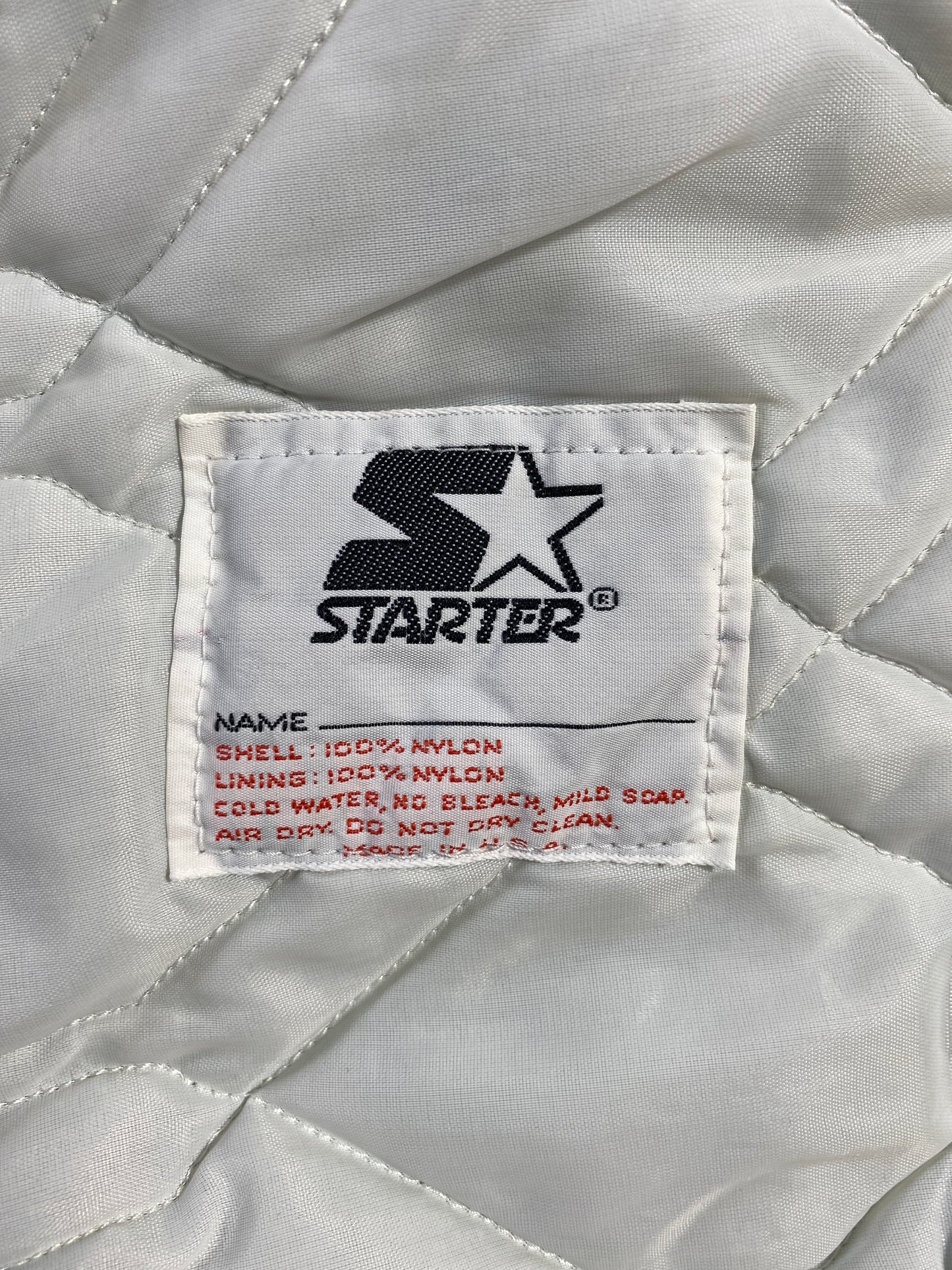 90's STARTER x BOSTON CELTICS Made in USA Size M Vintage NBA Padded Nylon Jacket / E573