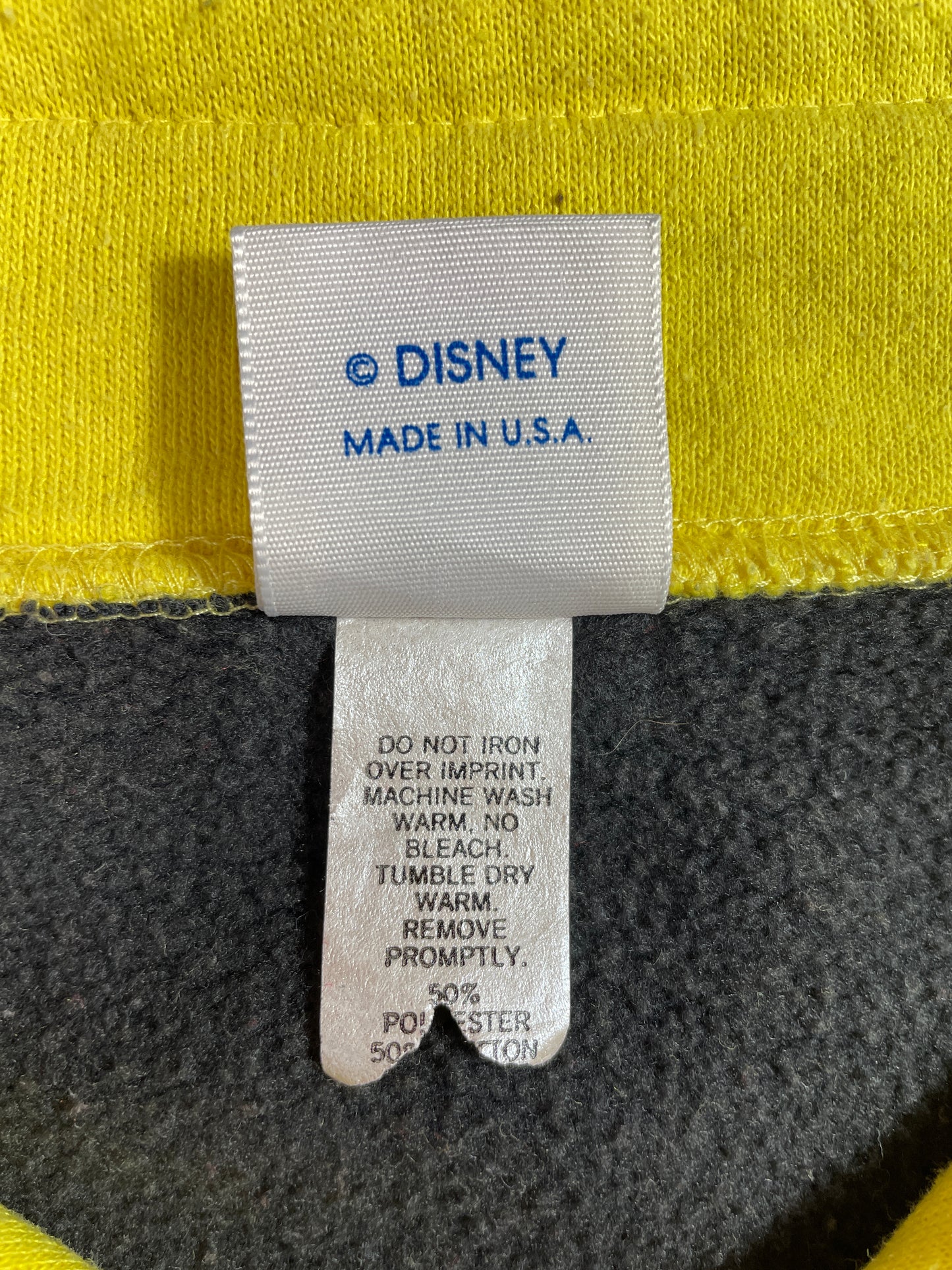 90's DISNEY MICKEY Made in USA Size (Approx.XL) Vintage Half-Zip Sweat-shirt / E2470S