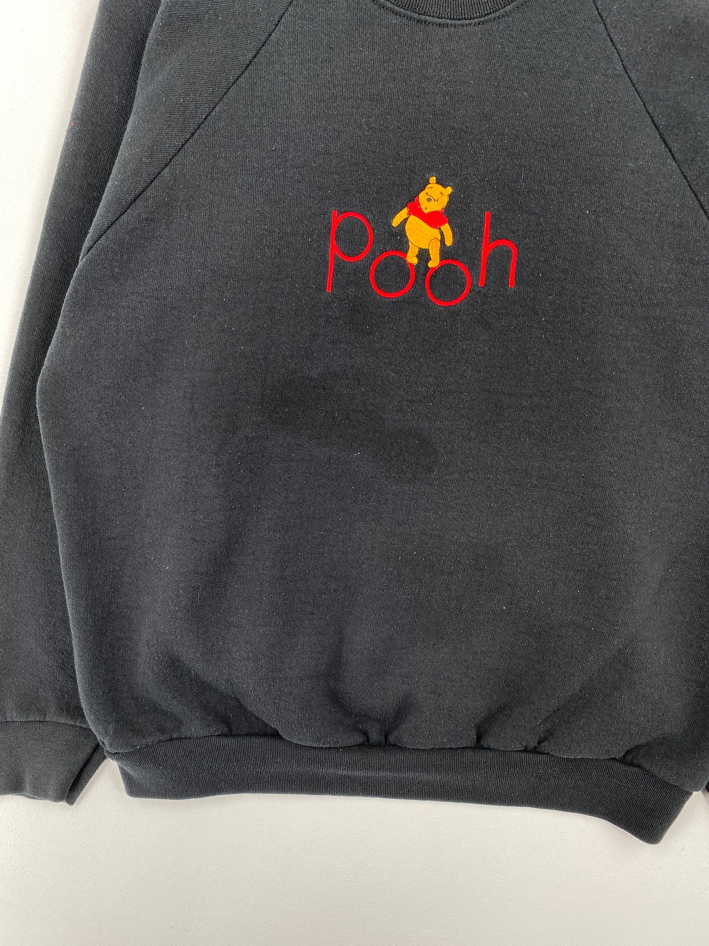 90's DISNEY WINNIE THE POOH Made in USA Size L Vintage Sweat-shirt / A9329