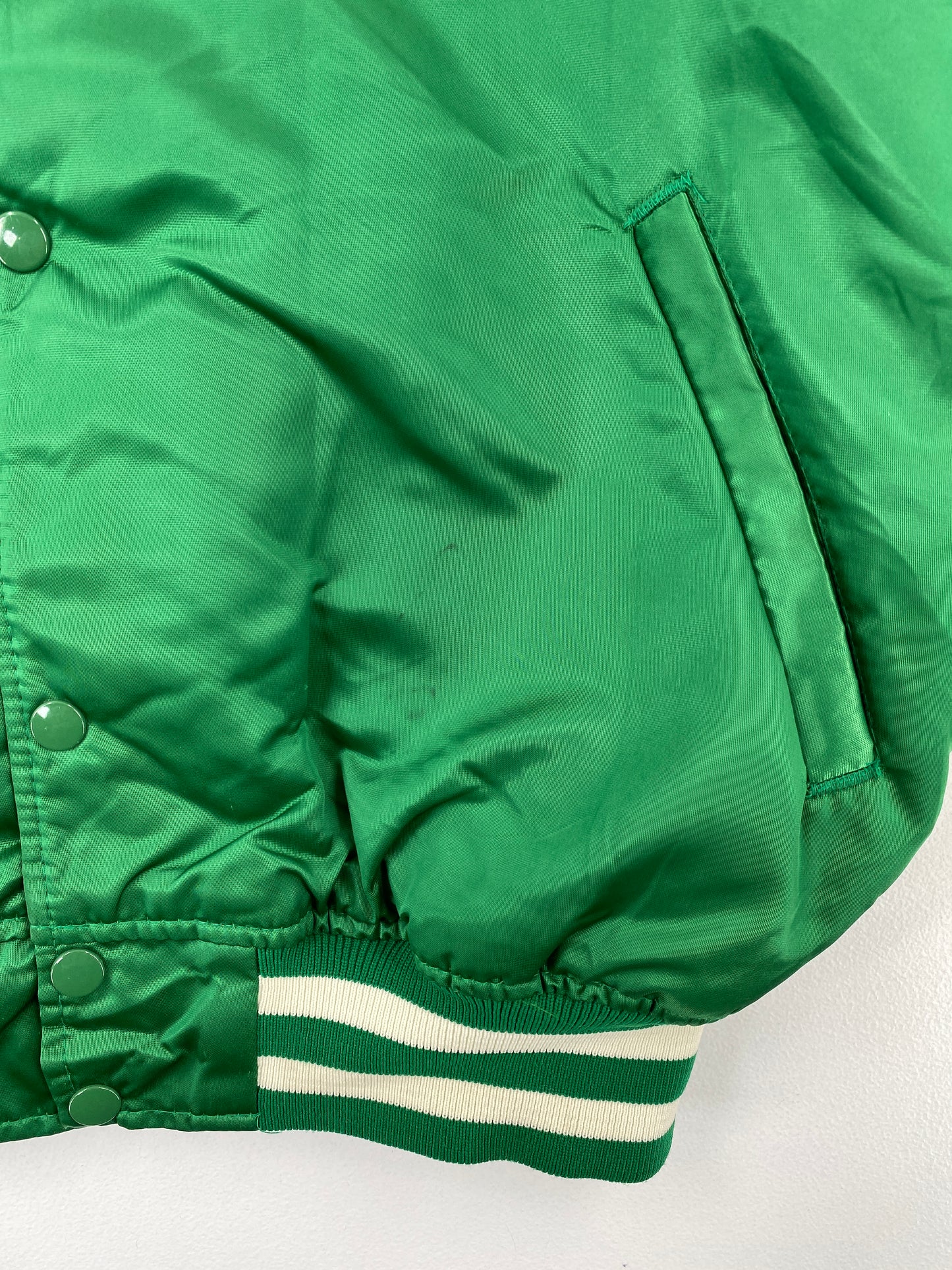 90’s STARTER x CELTICS Made in USA Size XL Vintage NBA Button down Nylon Jacket / A9451