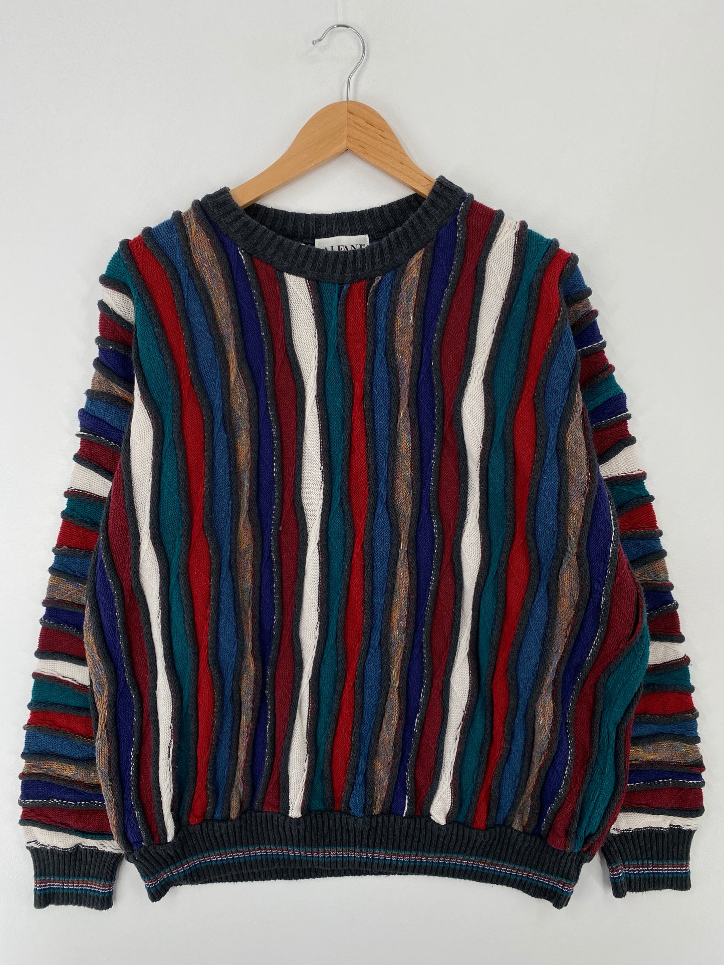 Vintage 3D COOGI- Style Size XL Knit Sweater / A9503