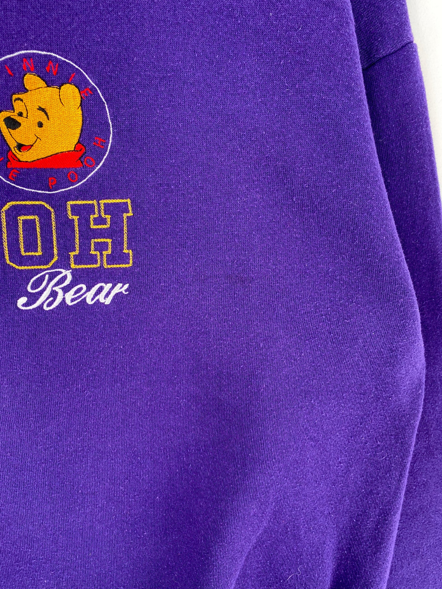 00’ DISNEY WINNIE THE POOH Made in USA Size L Vintage Sweat-Shirt/ A1126