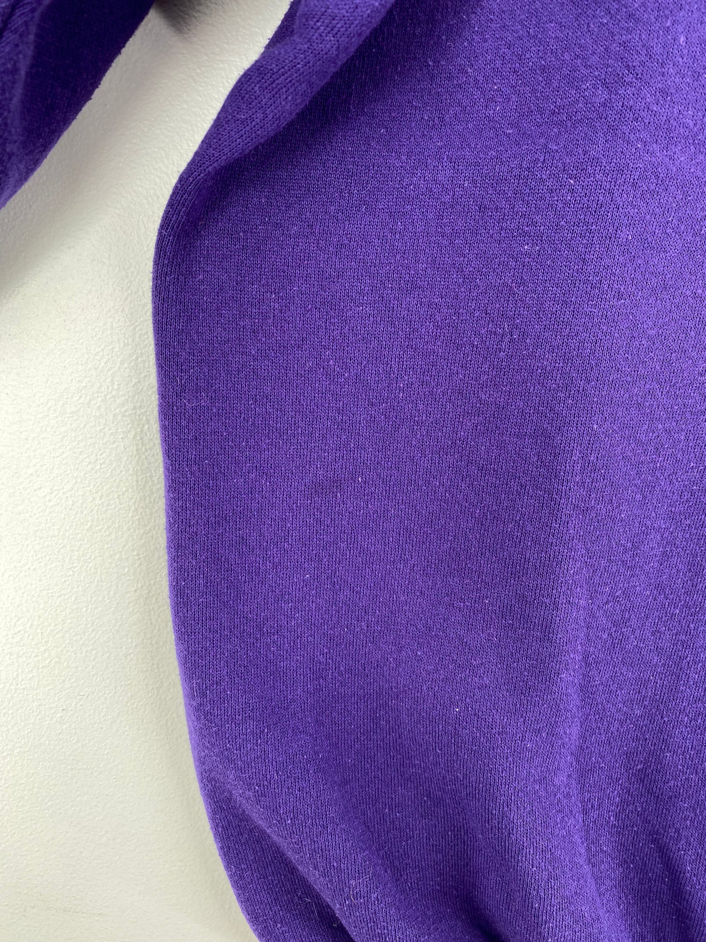 00’ DISNEY WINNIE THE POOH Made in USA Size L Vintage Sweat-Shirt/ A1126