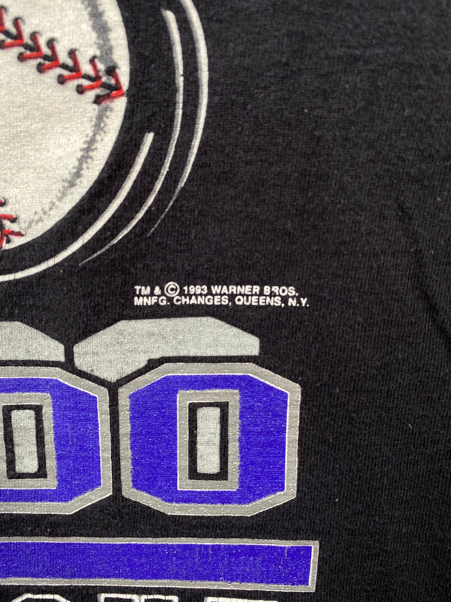 1993 COLORADO ROCKIES x LOONEY TUNES TAZ Size XL Vintage MLB T-shirt / A1303