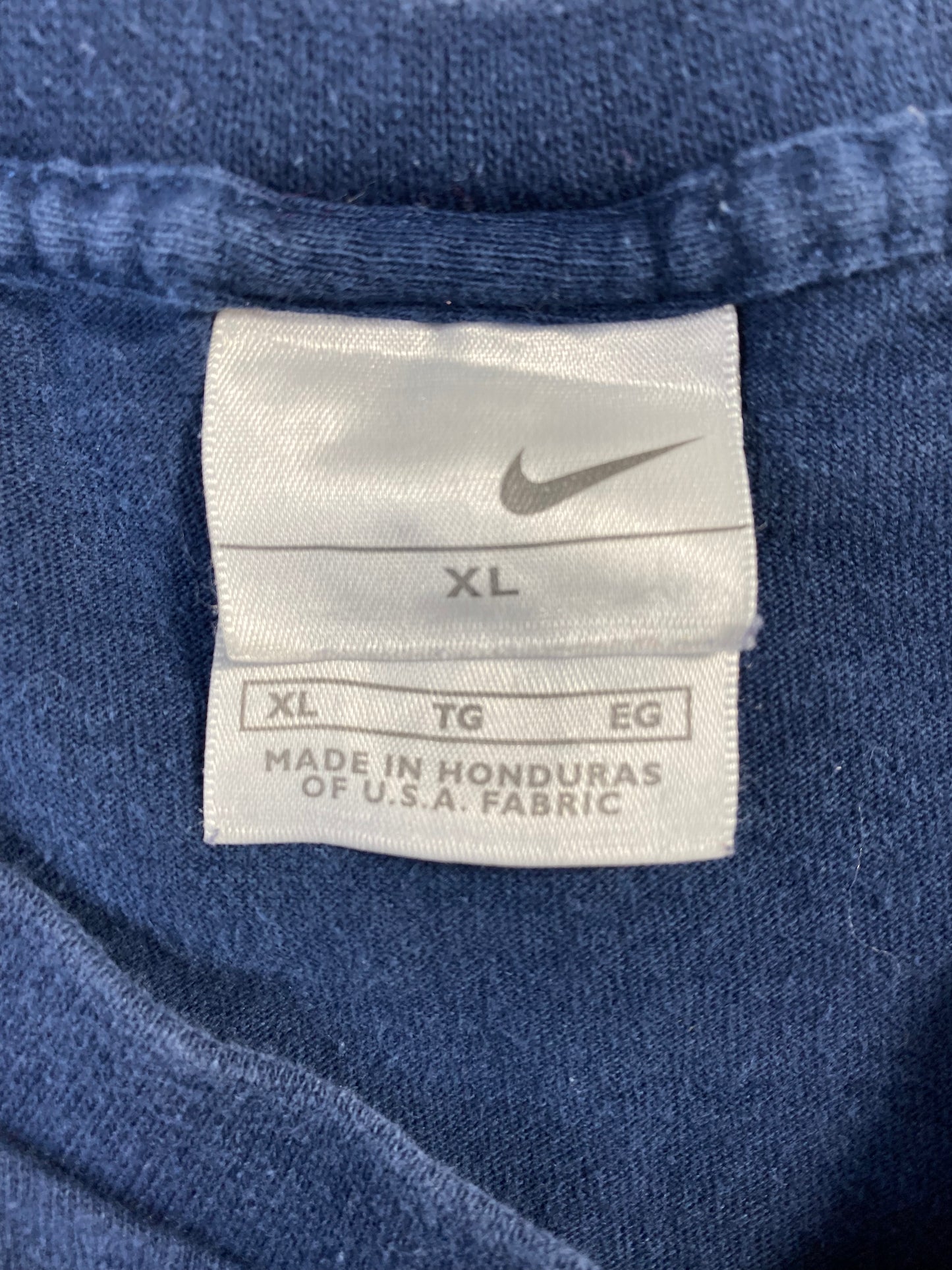 00’ NIKE Size XL Vintage T-Shirts / A1412