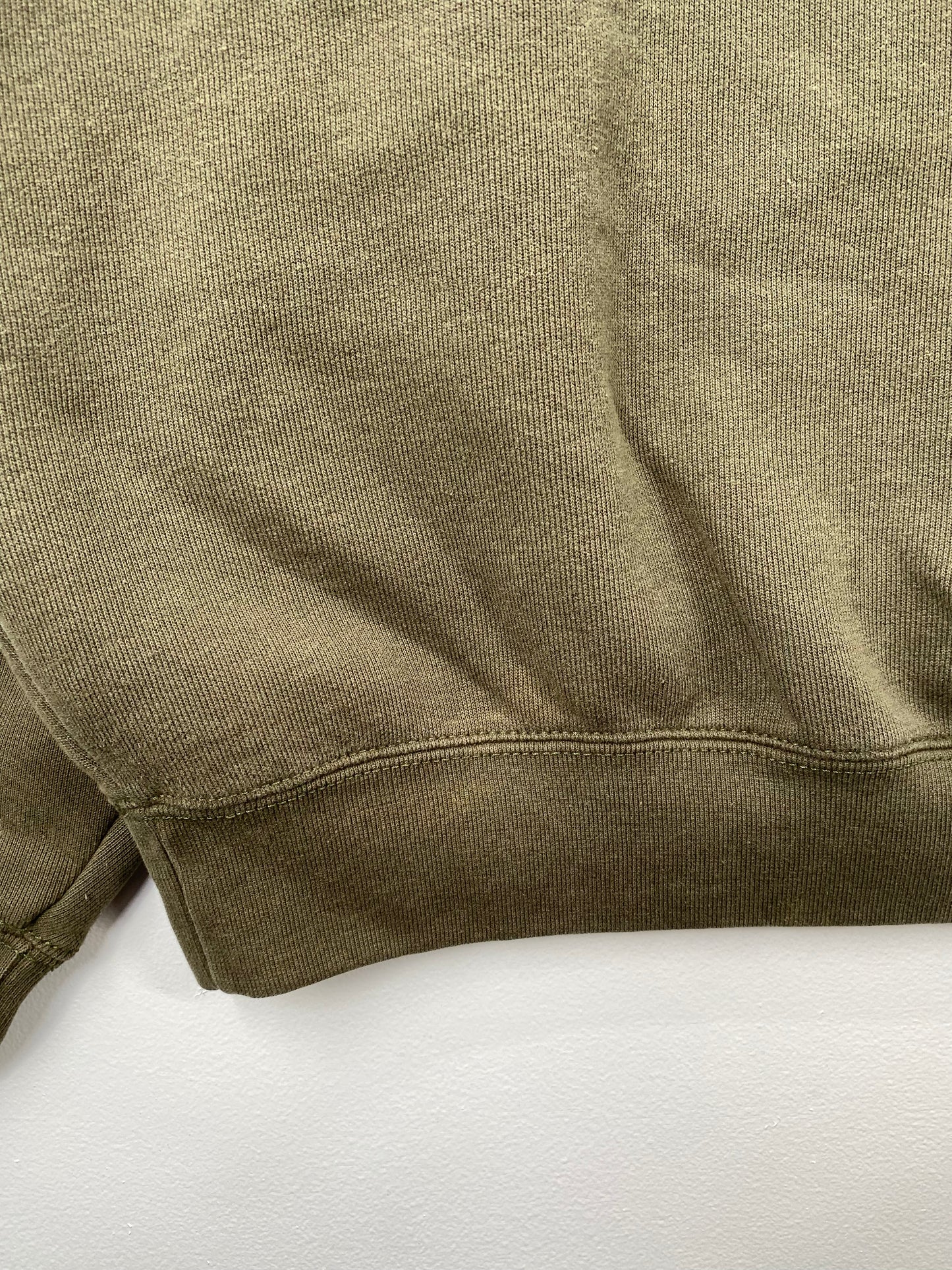 Vintage CARHARTT Size L Hoodie Sweat-Shirt  / A1489