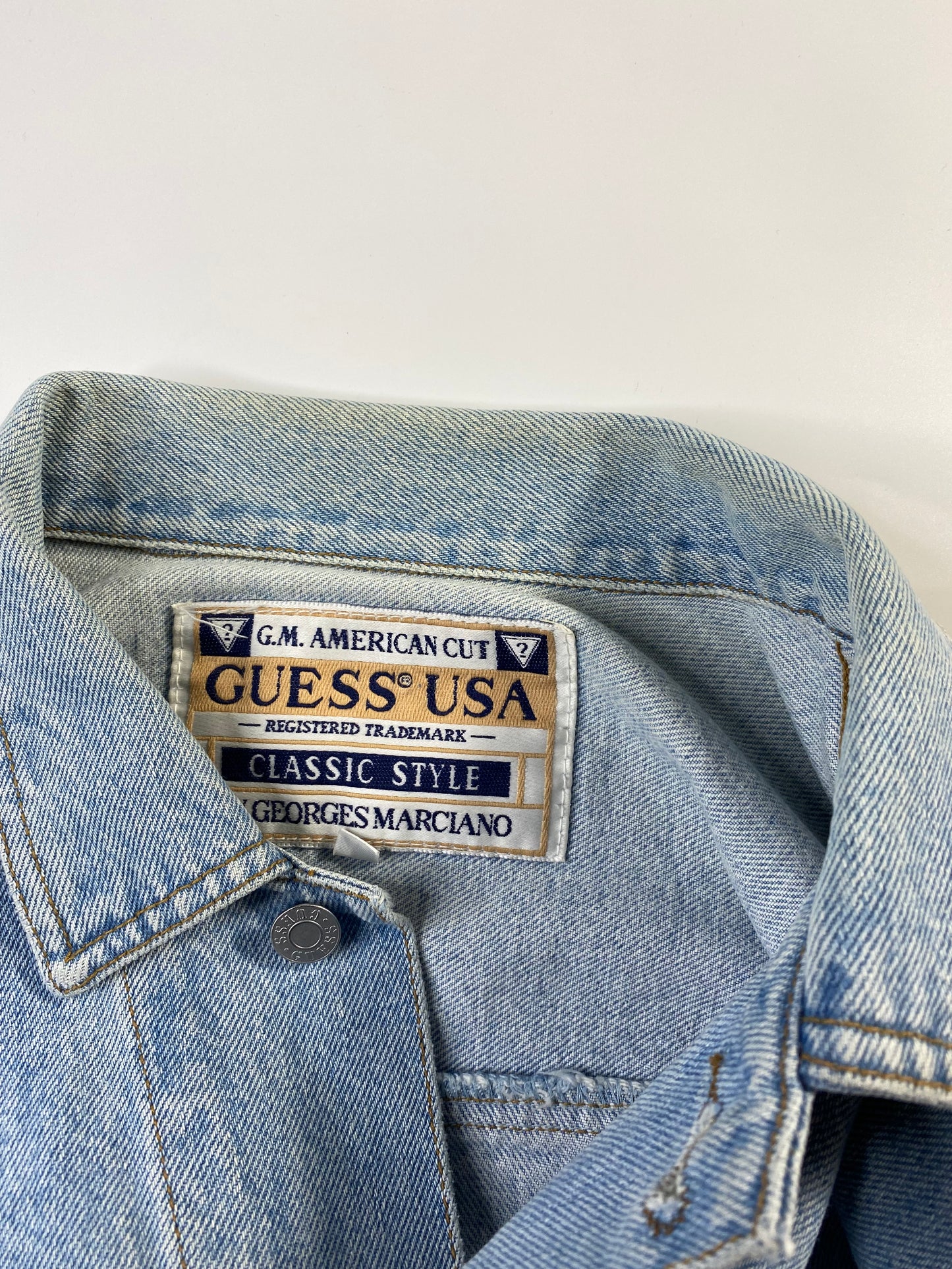 90's GUESS Made in USA Size L Vintage Denim Jacket / A1589