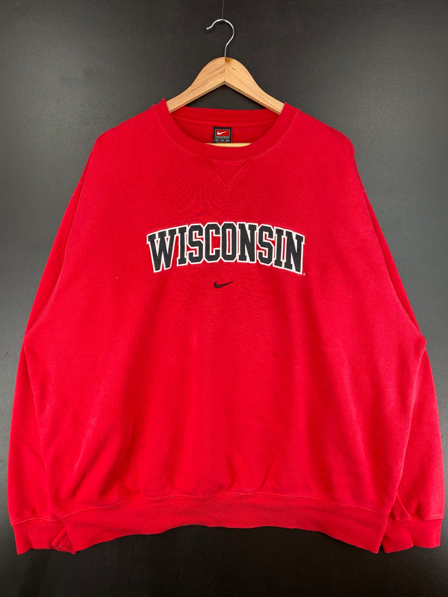 00' NIKE WISCONSIN Size XL Vintage College Sweat-Shirt / A1873