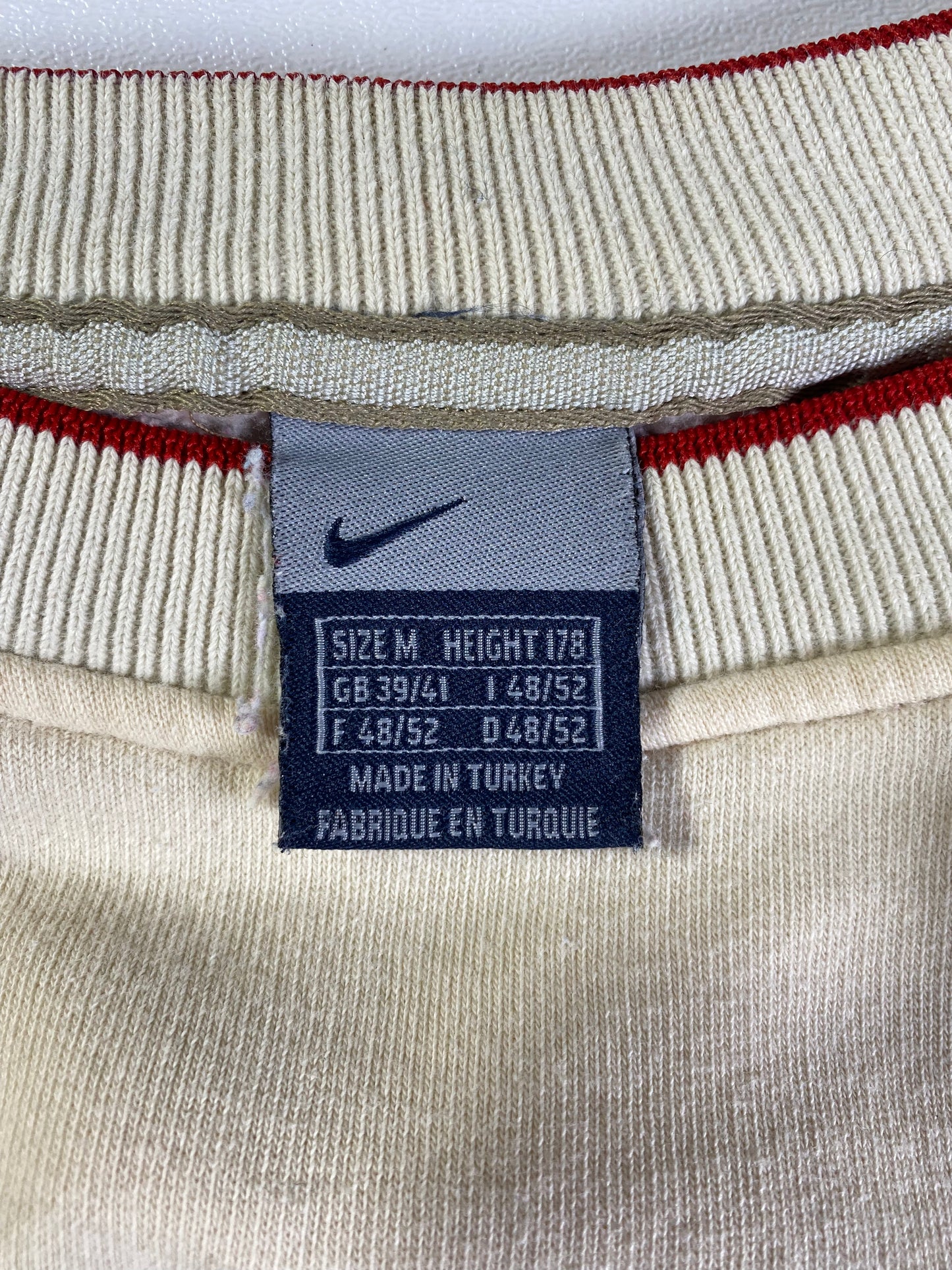 00’ NIKE Athletics Euro Size M Vintage Sweat-shirt / A2243